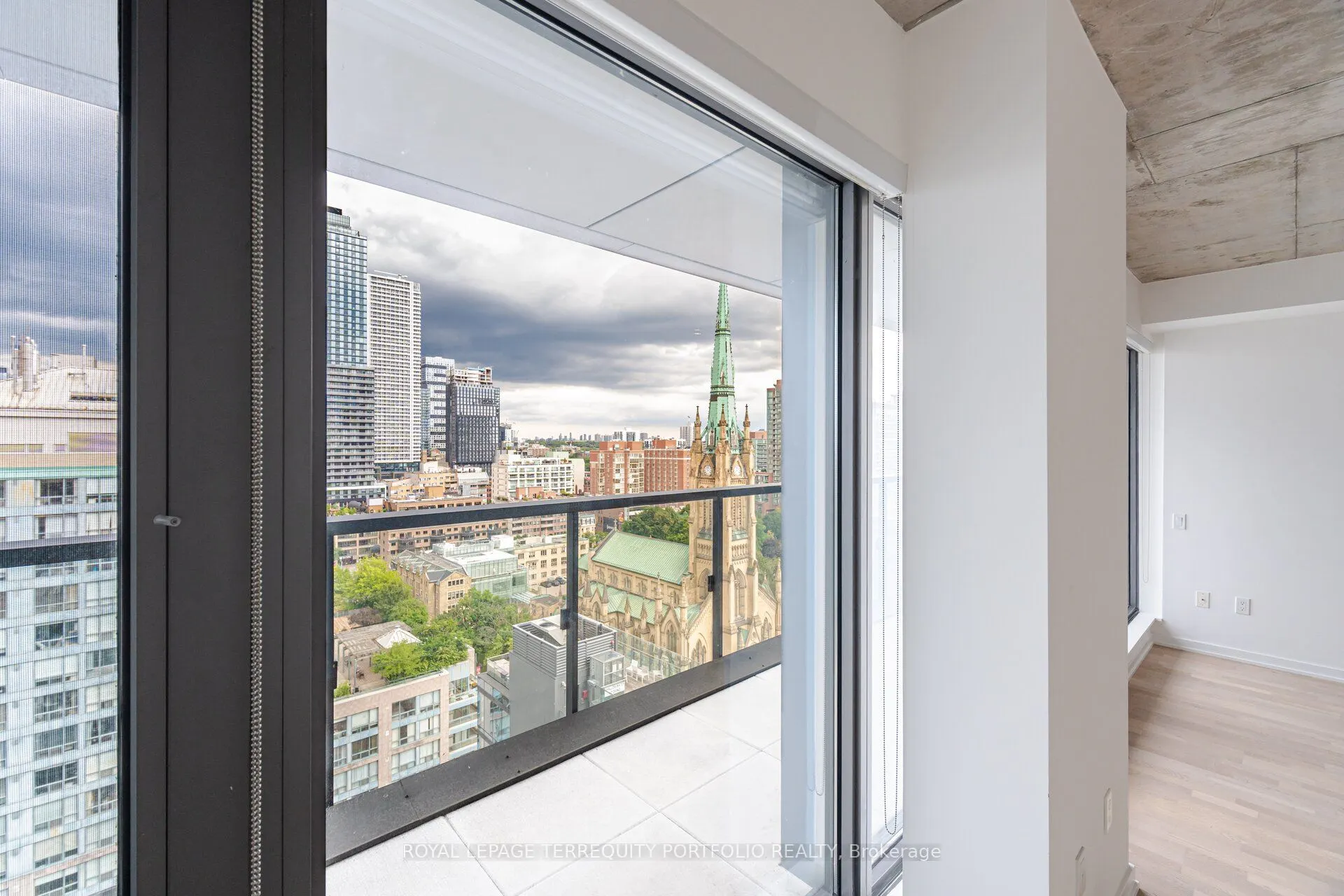 60 Colborne Street, #1608