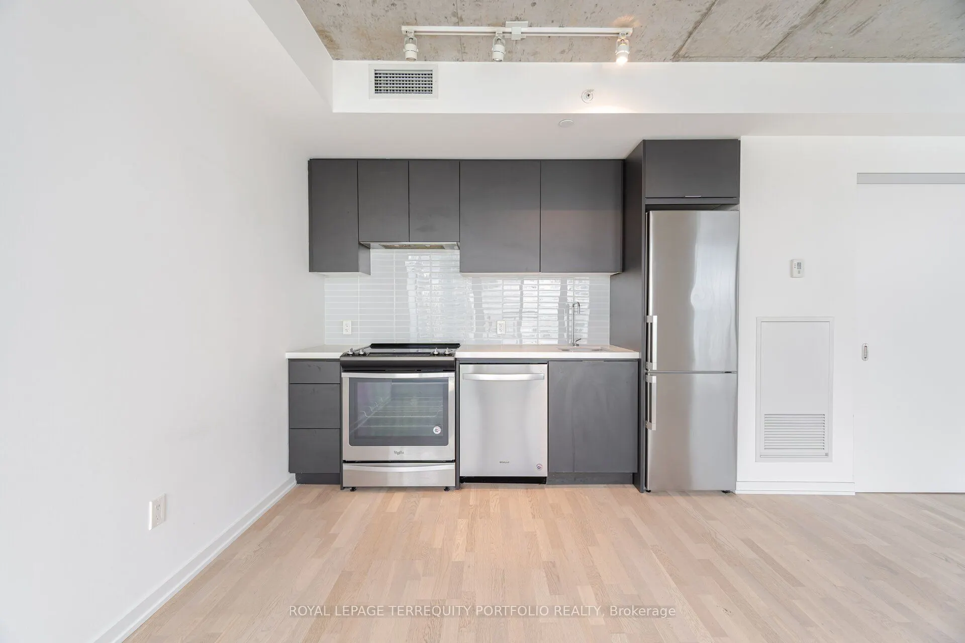 60 Colborne Street, #1608