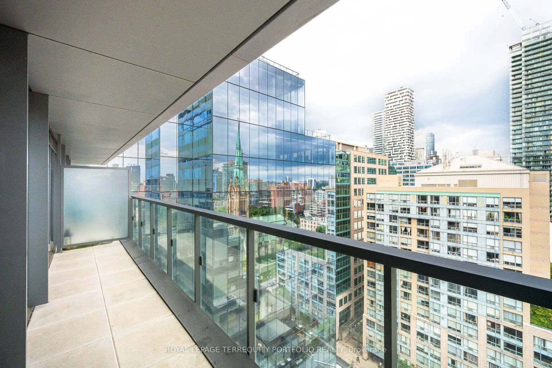 60 Colborne Street, #1608