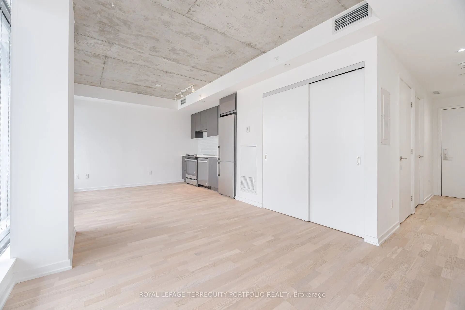60 Colborne Street, #1608