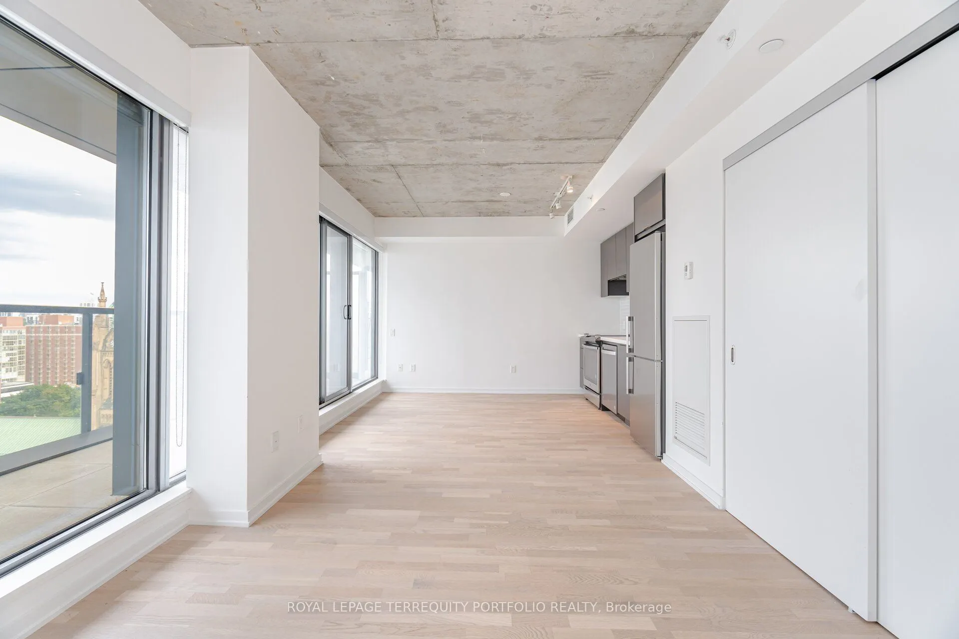 60 Colborne Street, #1608