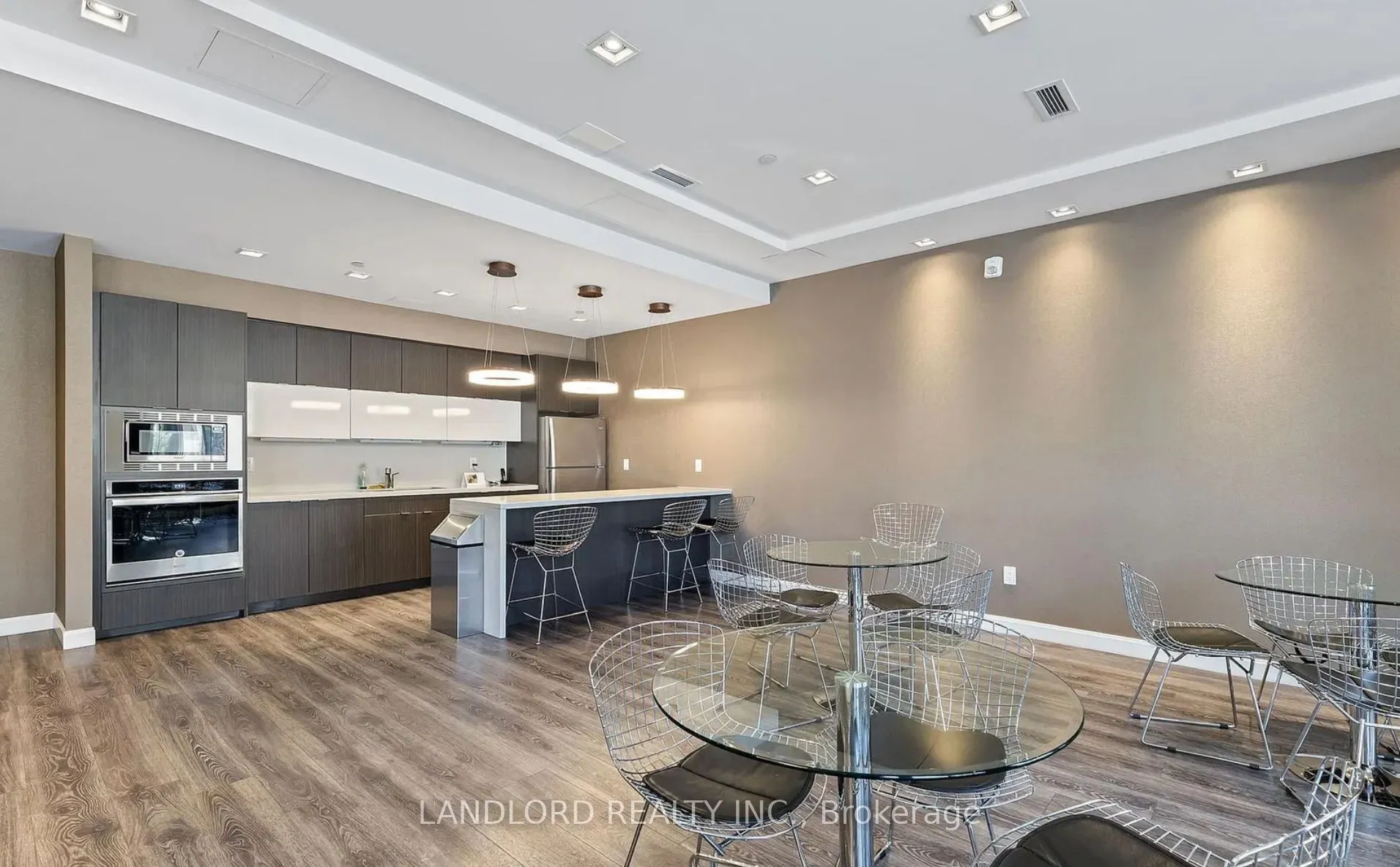 741 Sheppard Avenue W, #106