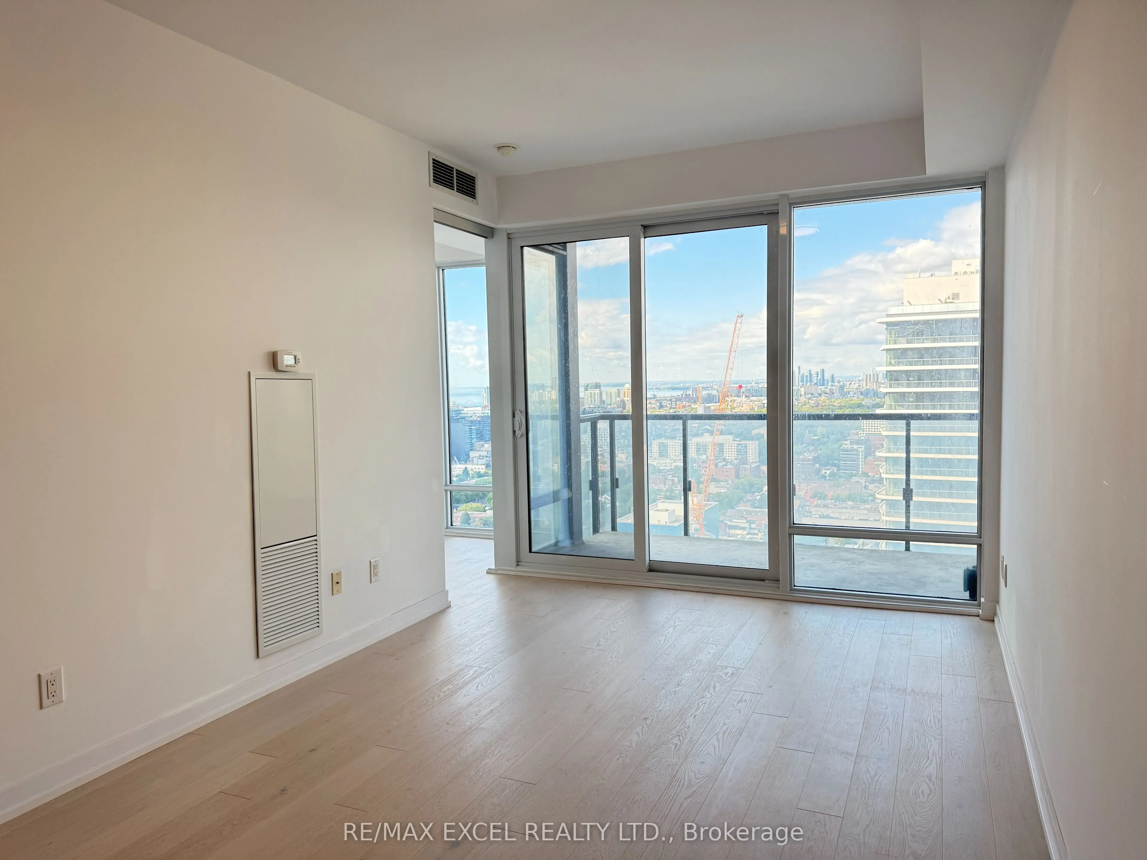 488 University Avenue, #2311