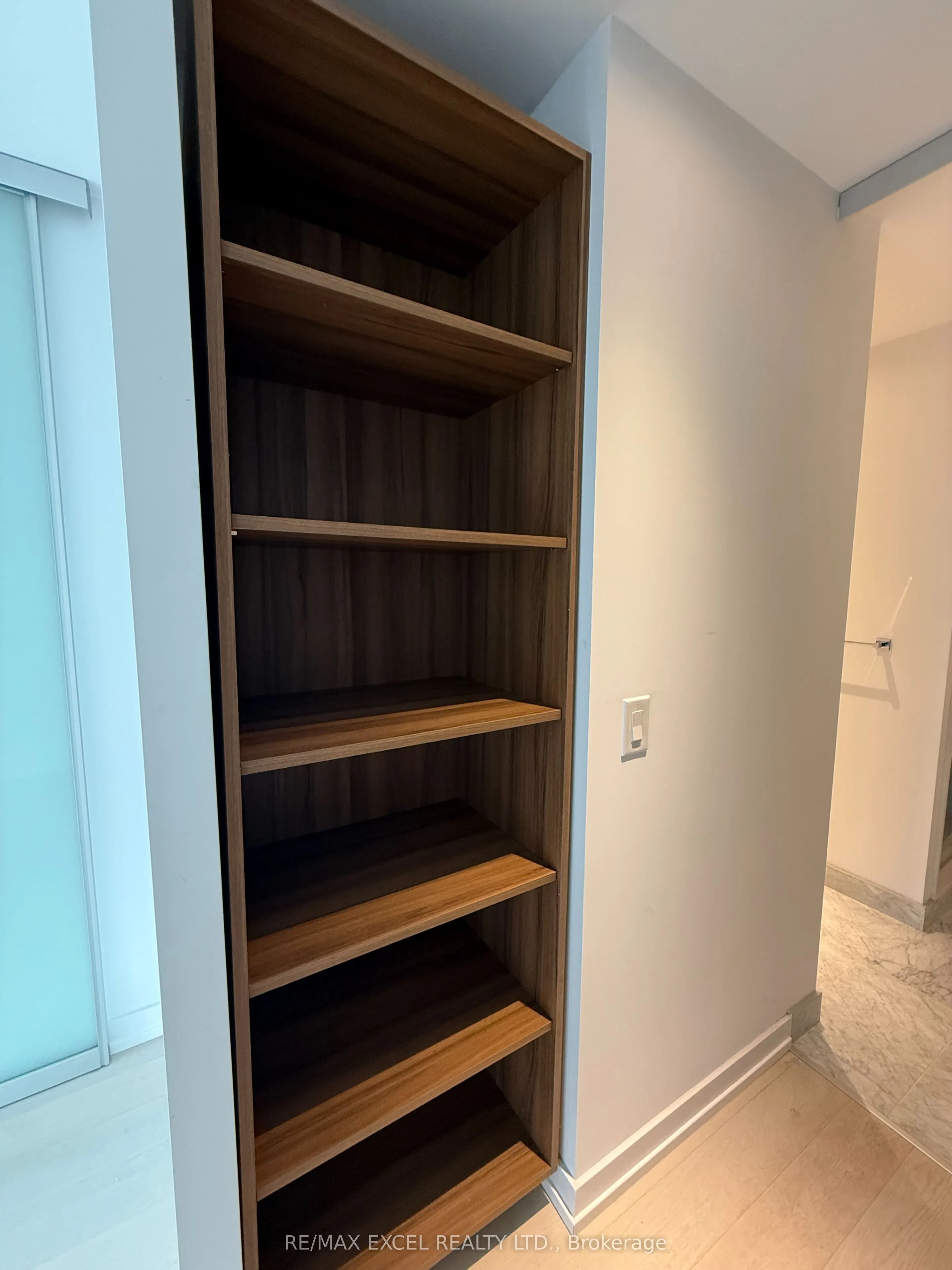 488 University Avenue, #2311