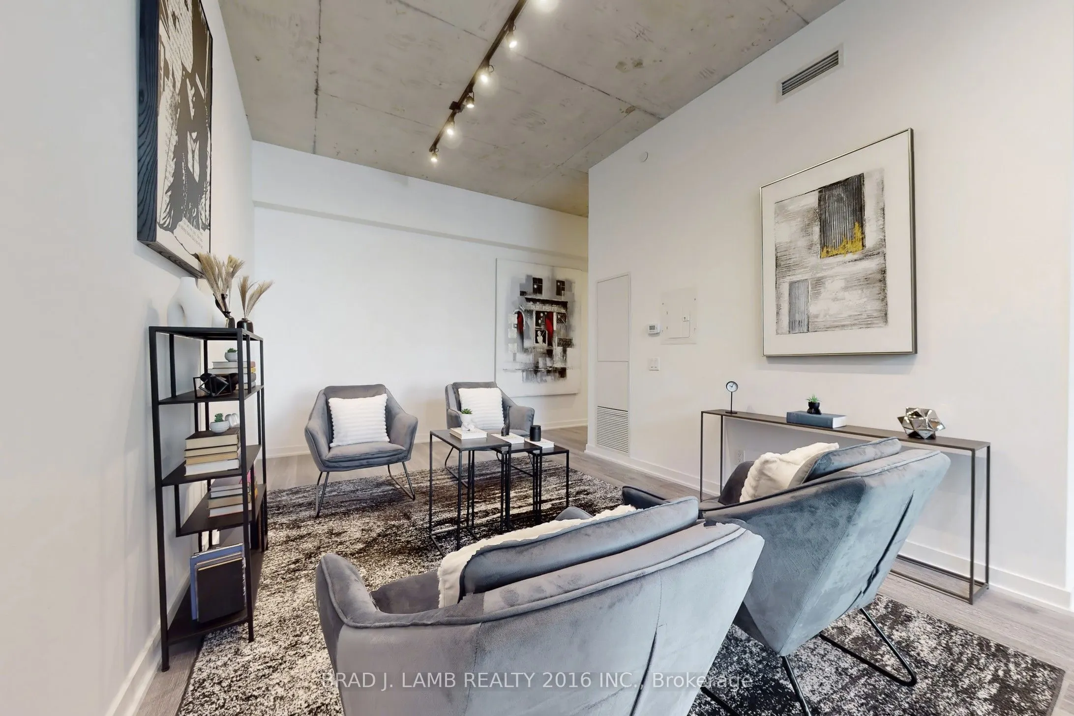 55 Ontario Street, #101