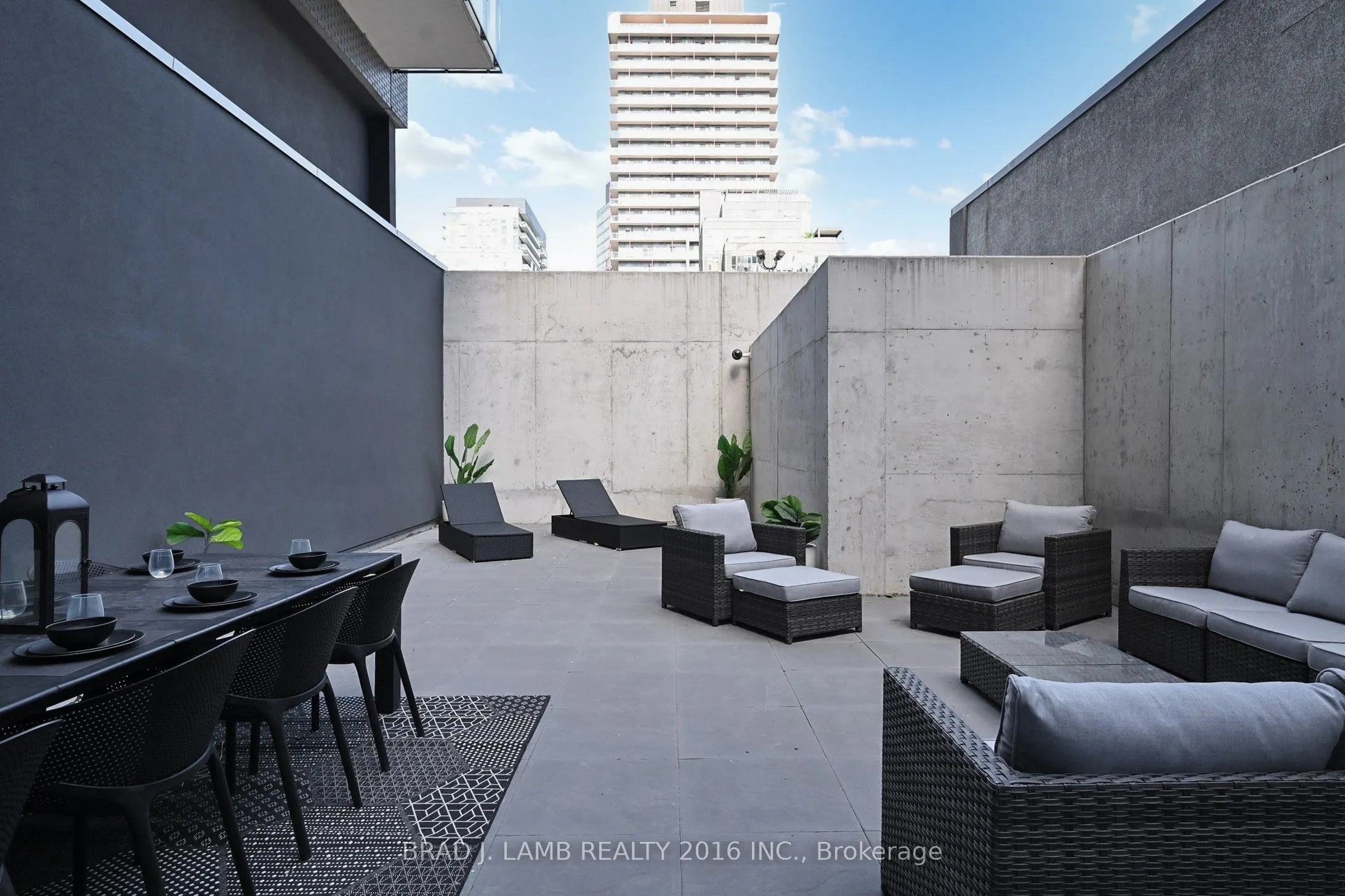55 Ontario Street, #101