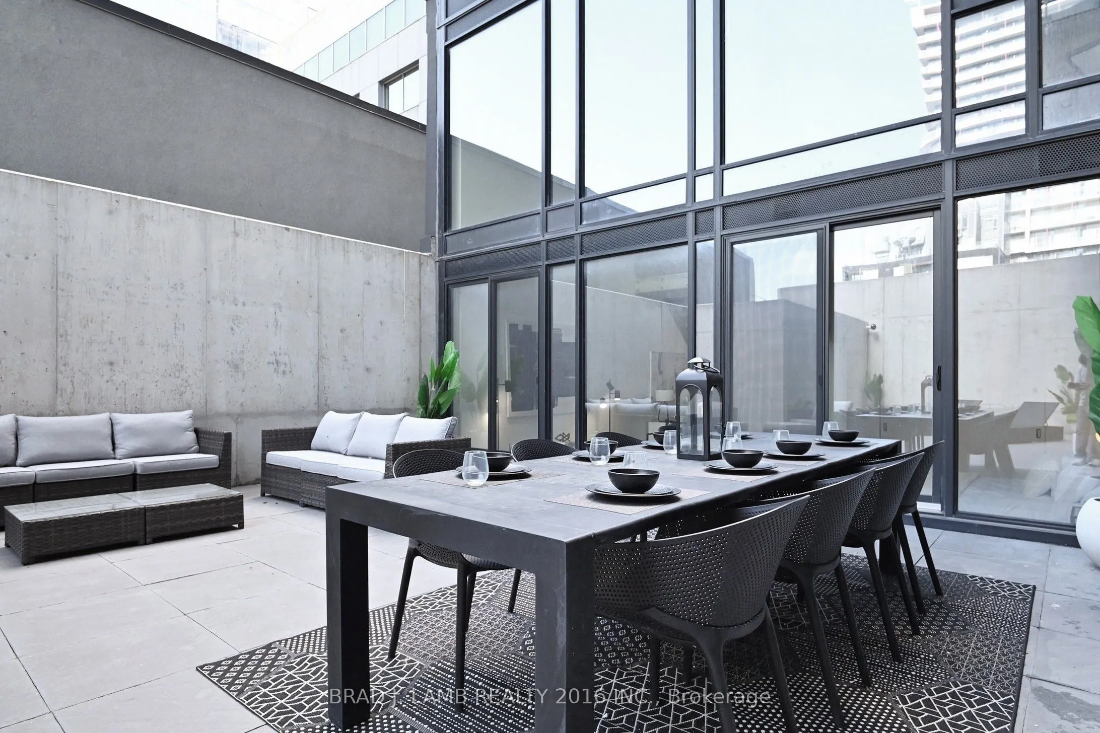 55 Ontario Street, #101