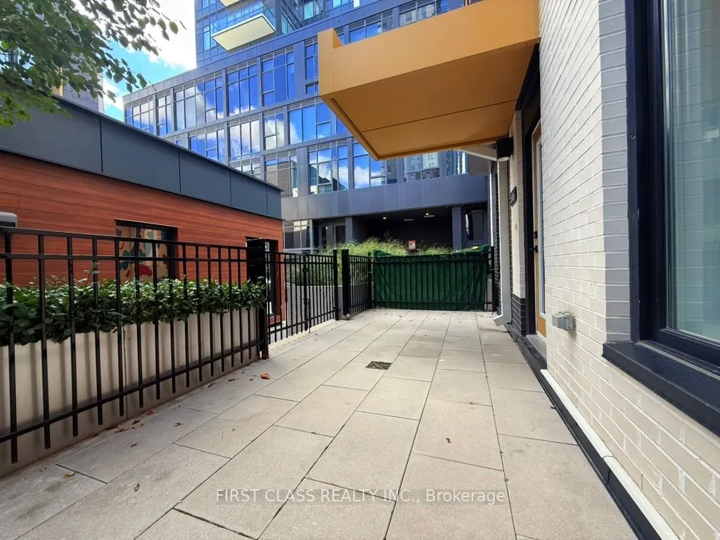 55 Nicholas Avenue, #Th12