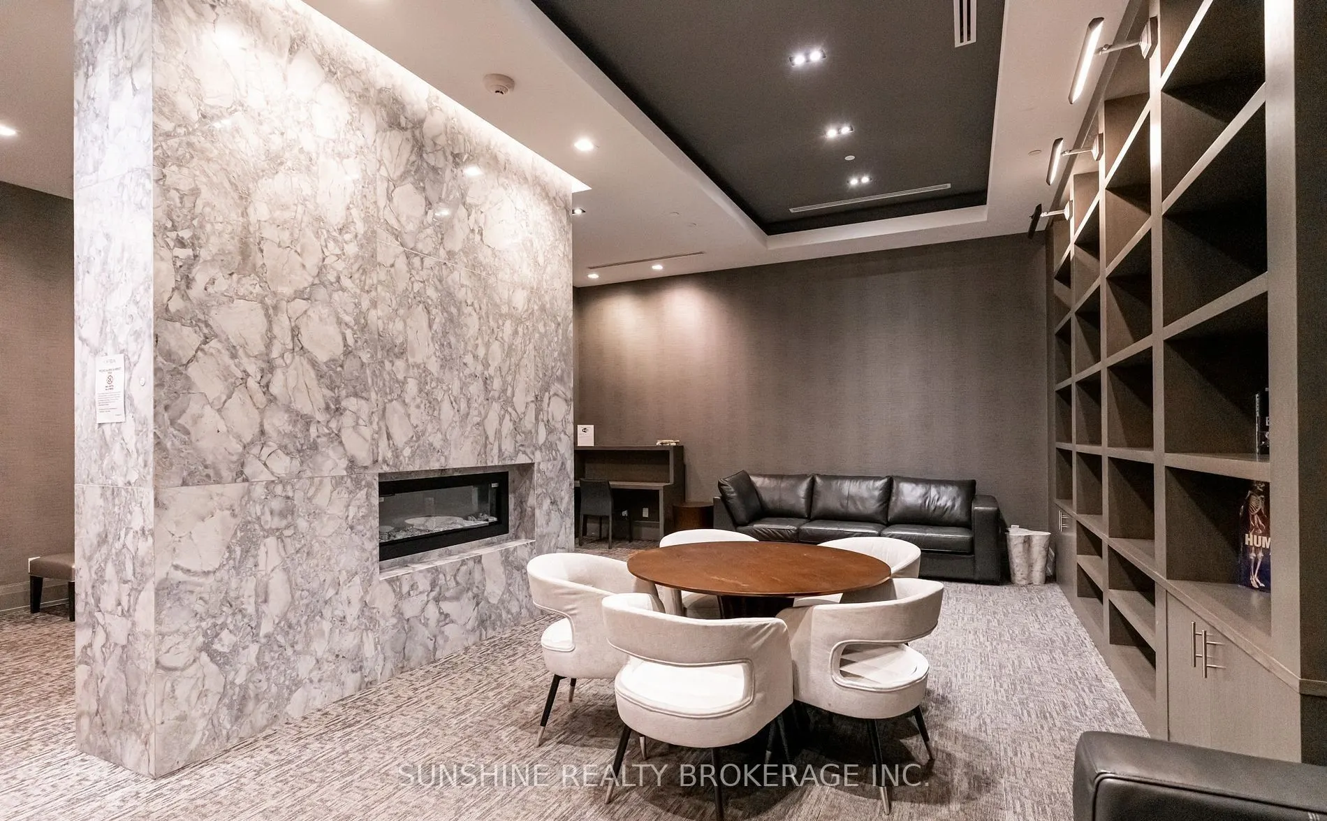 460 Adelaide Street, #623