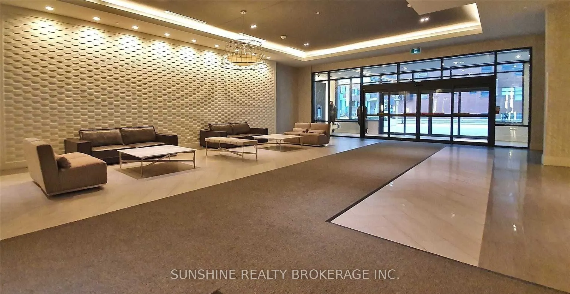 460 Adelaide Street, #623