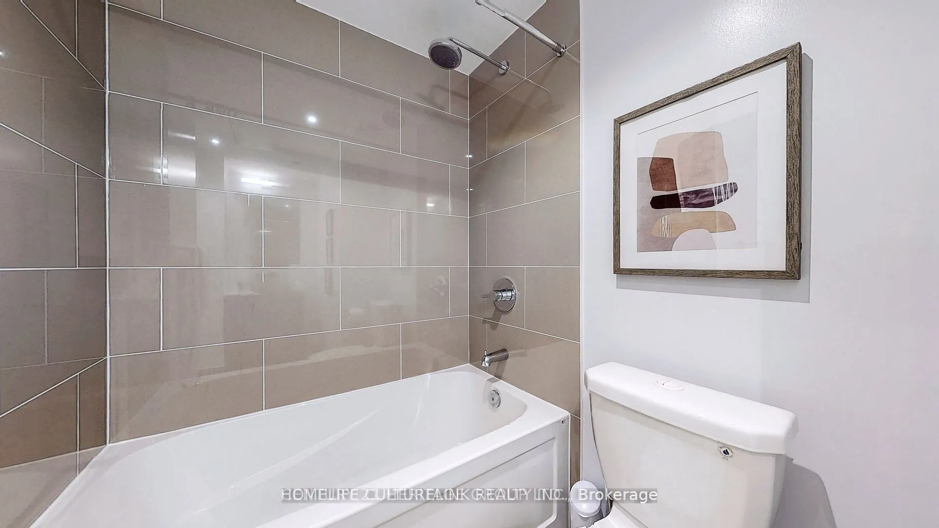 100 Harbour Street, #3907