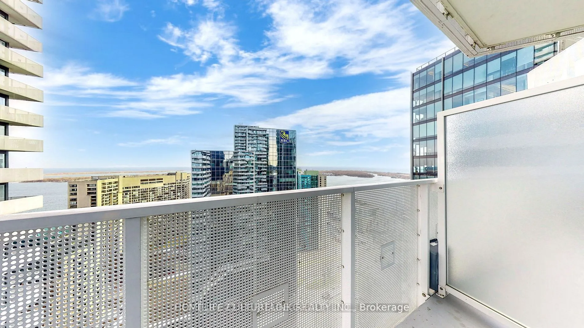 100 Harbour Street, #3907
