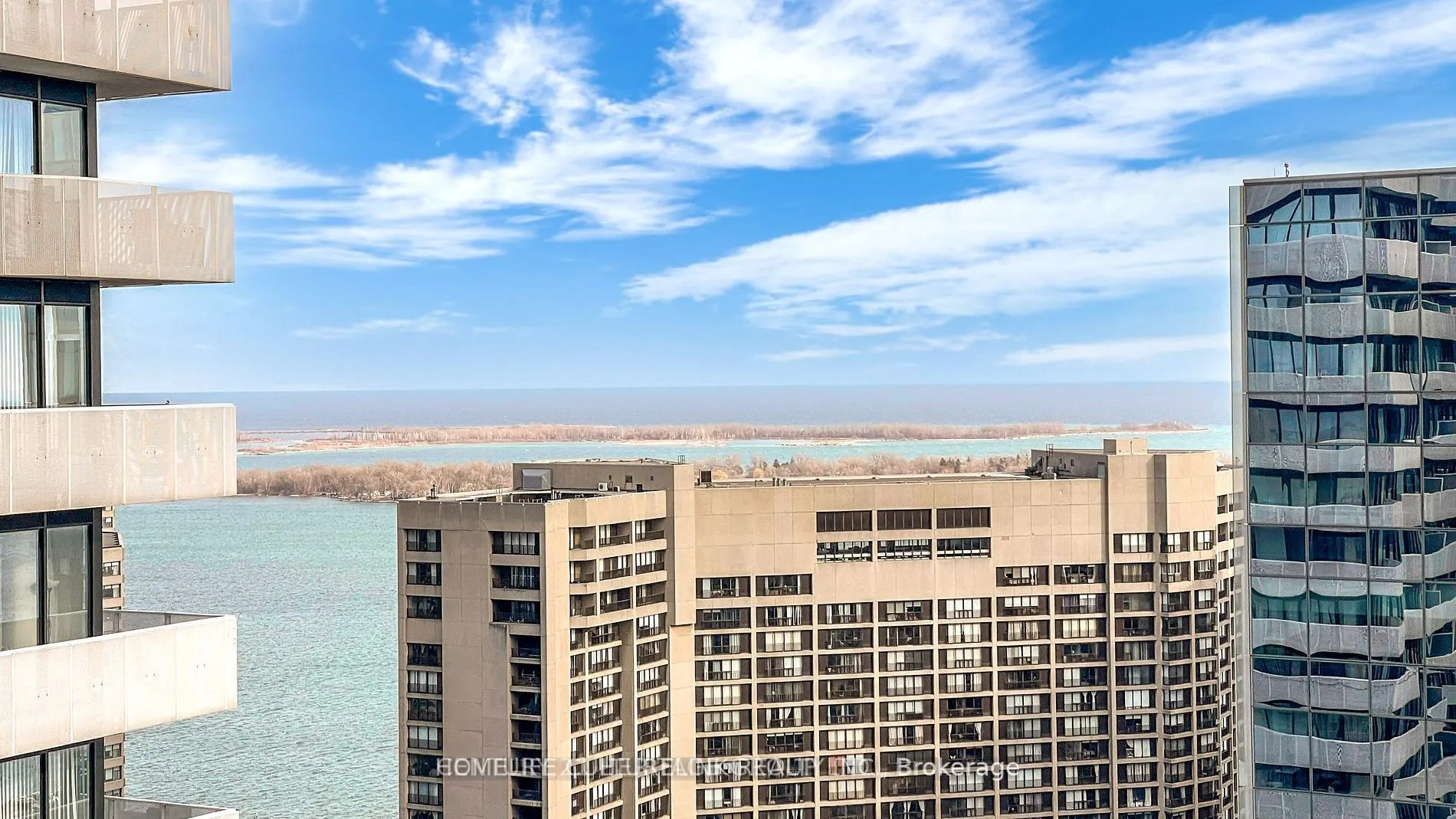 100 Harbour Street, #3907
