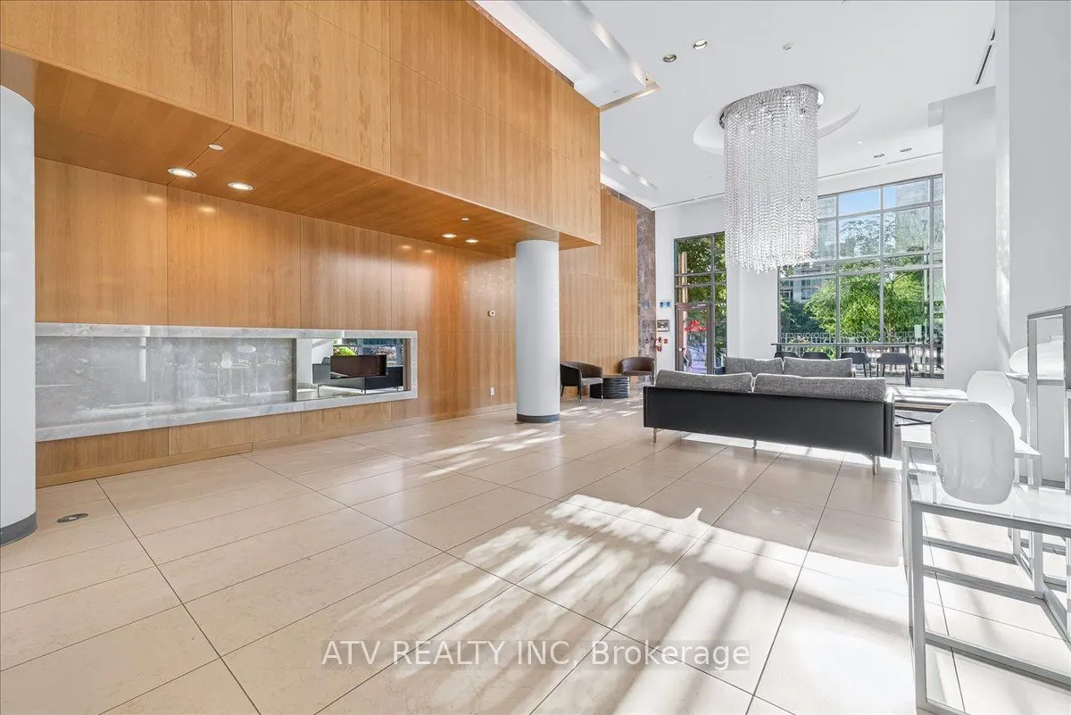 209 Fort York Boulevard, #961