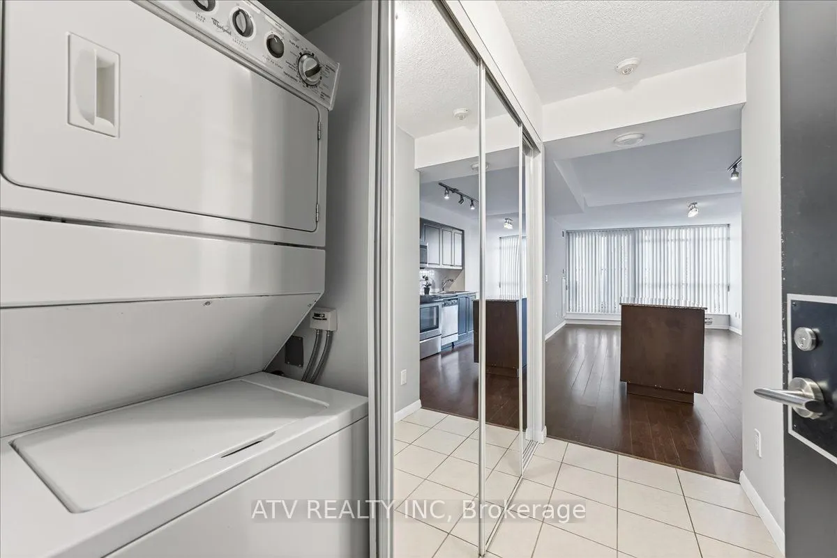 209 Fort York Boulevard, #961