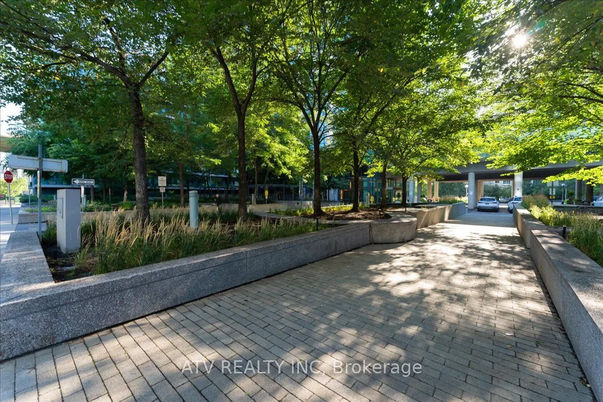 209 Fort York Boulevard, #961
