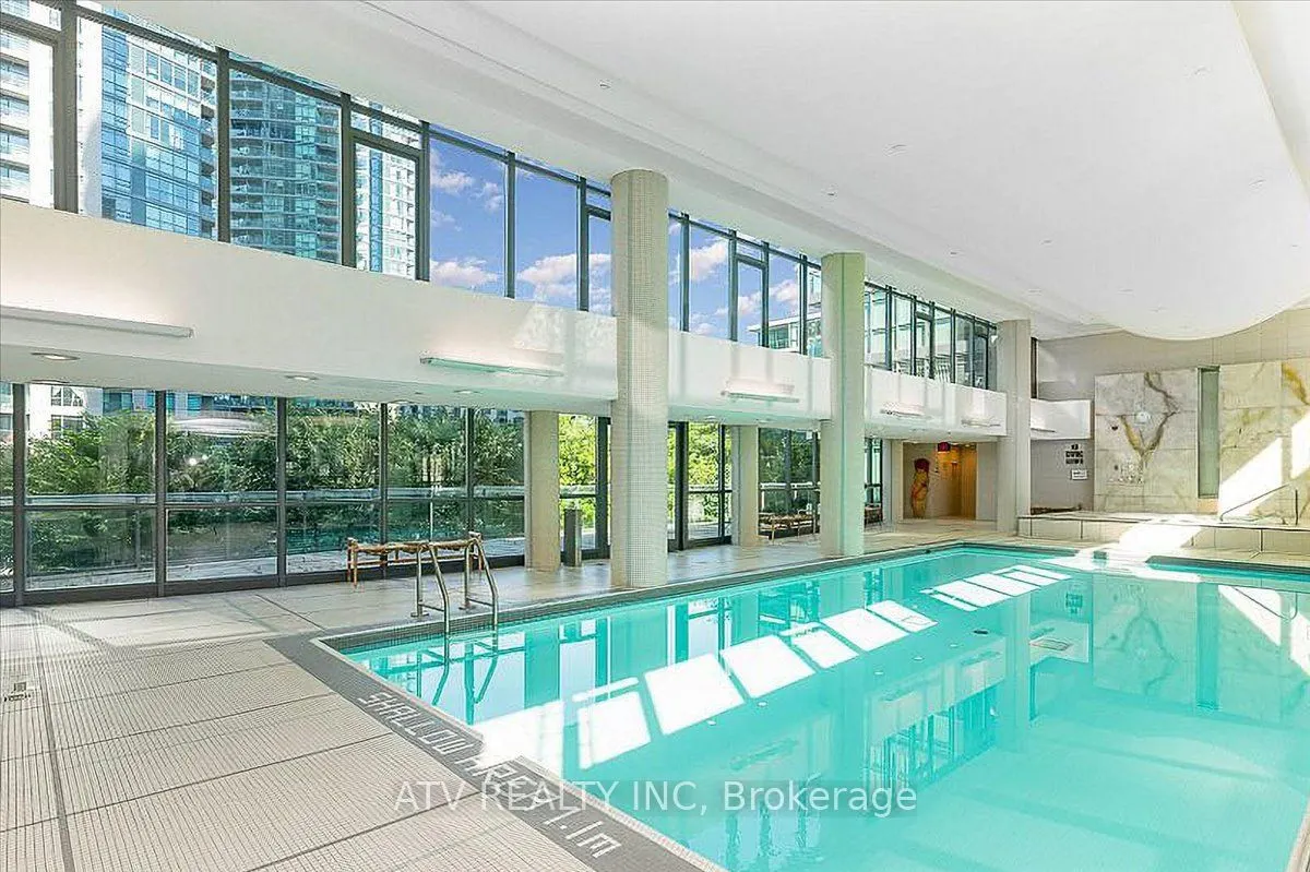 209 Fort York Boulevard, #961