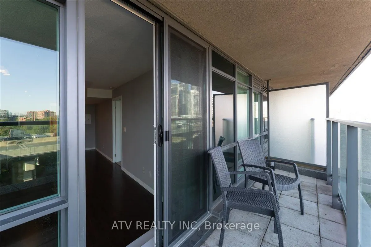 209 Fort York Boulevard, #961