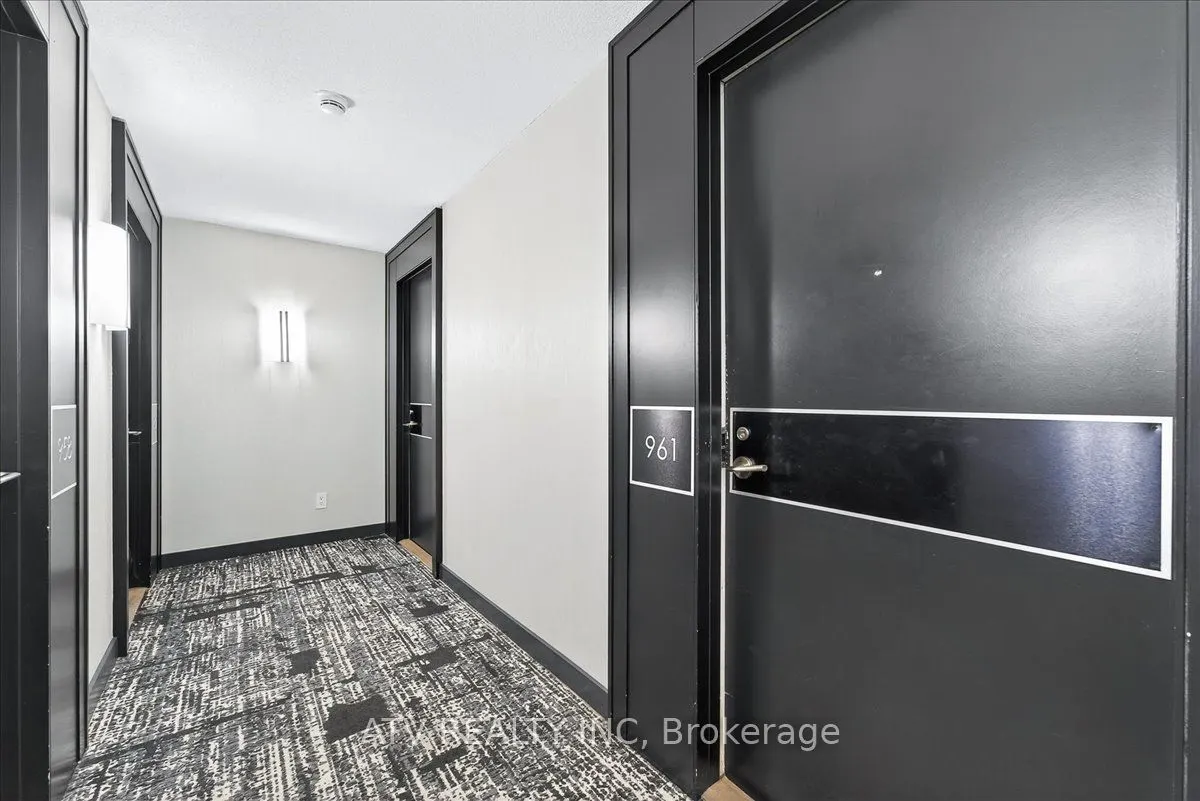 209 Fort York Boulevard, #961