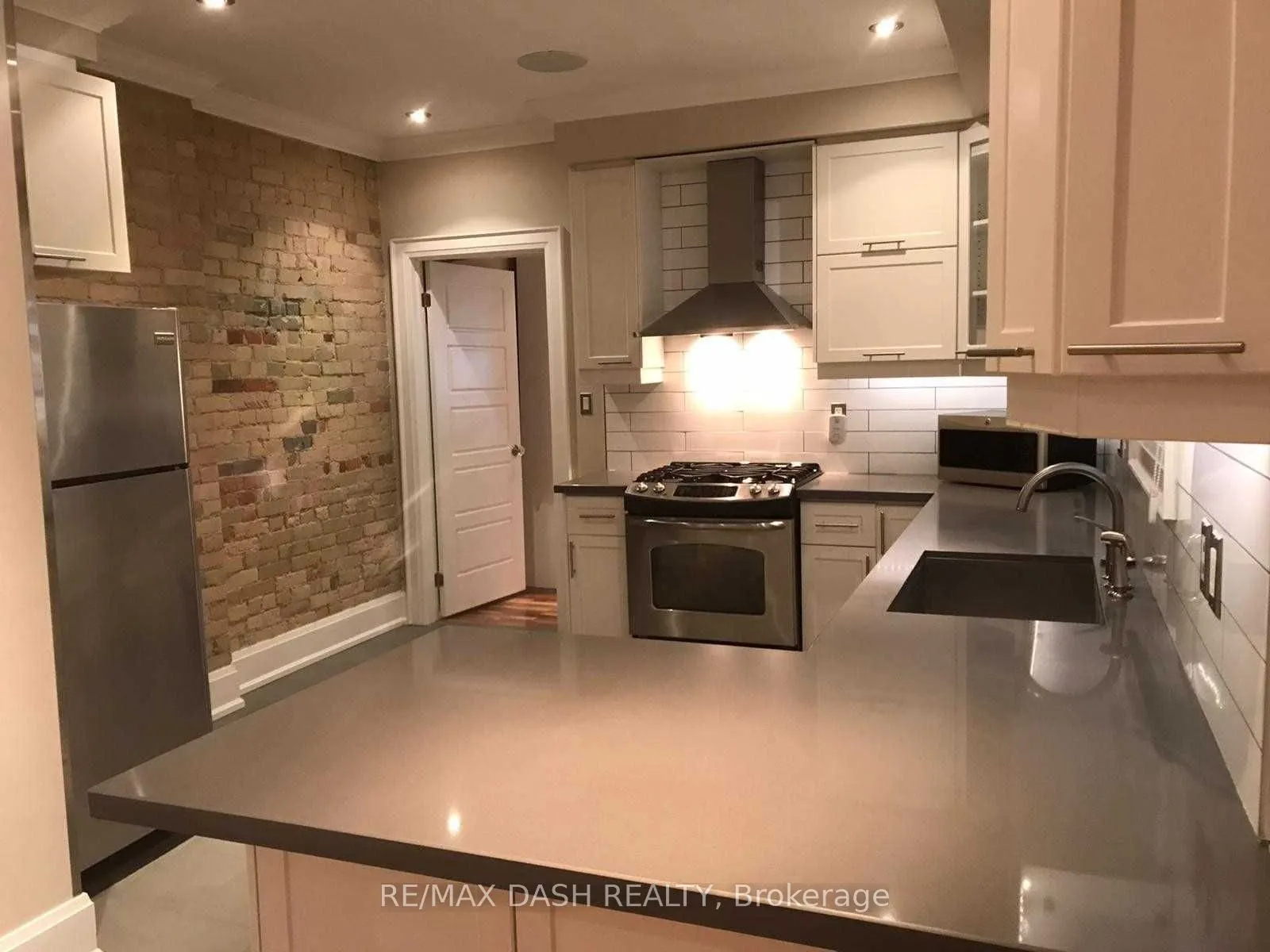 8 Beatrice Street, #MAIN