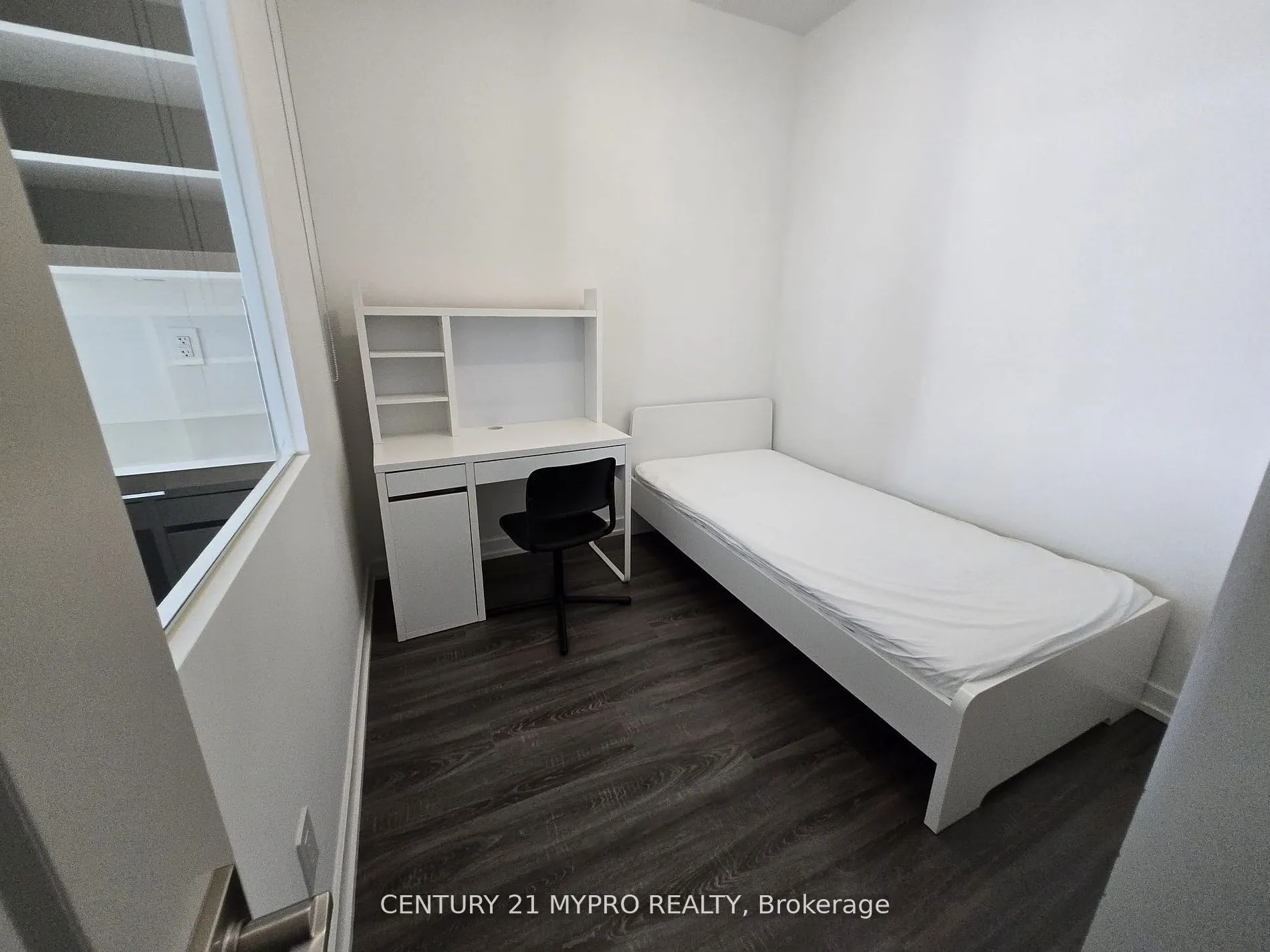 20 Edward Street, #1714