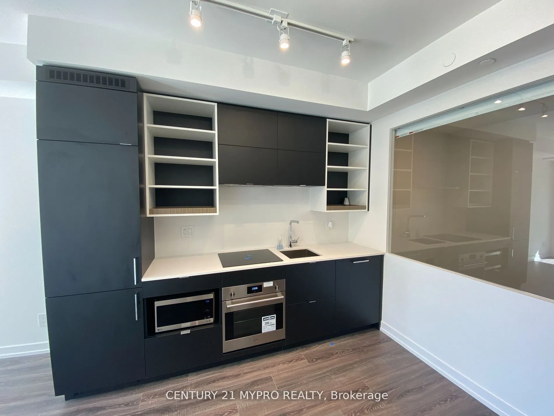 20 Edward Street, #1714