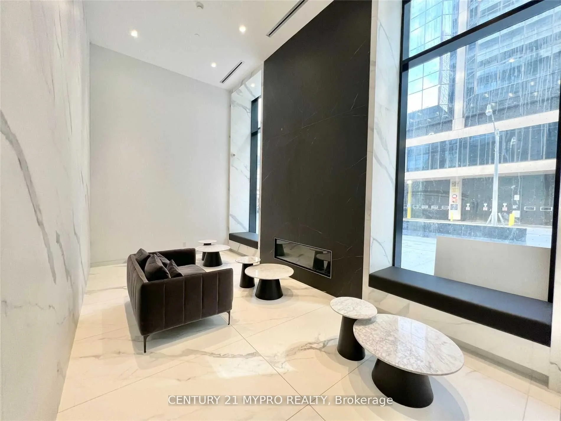 20 Edward Street, #1714