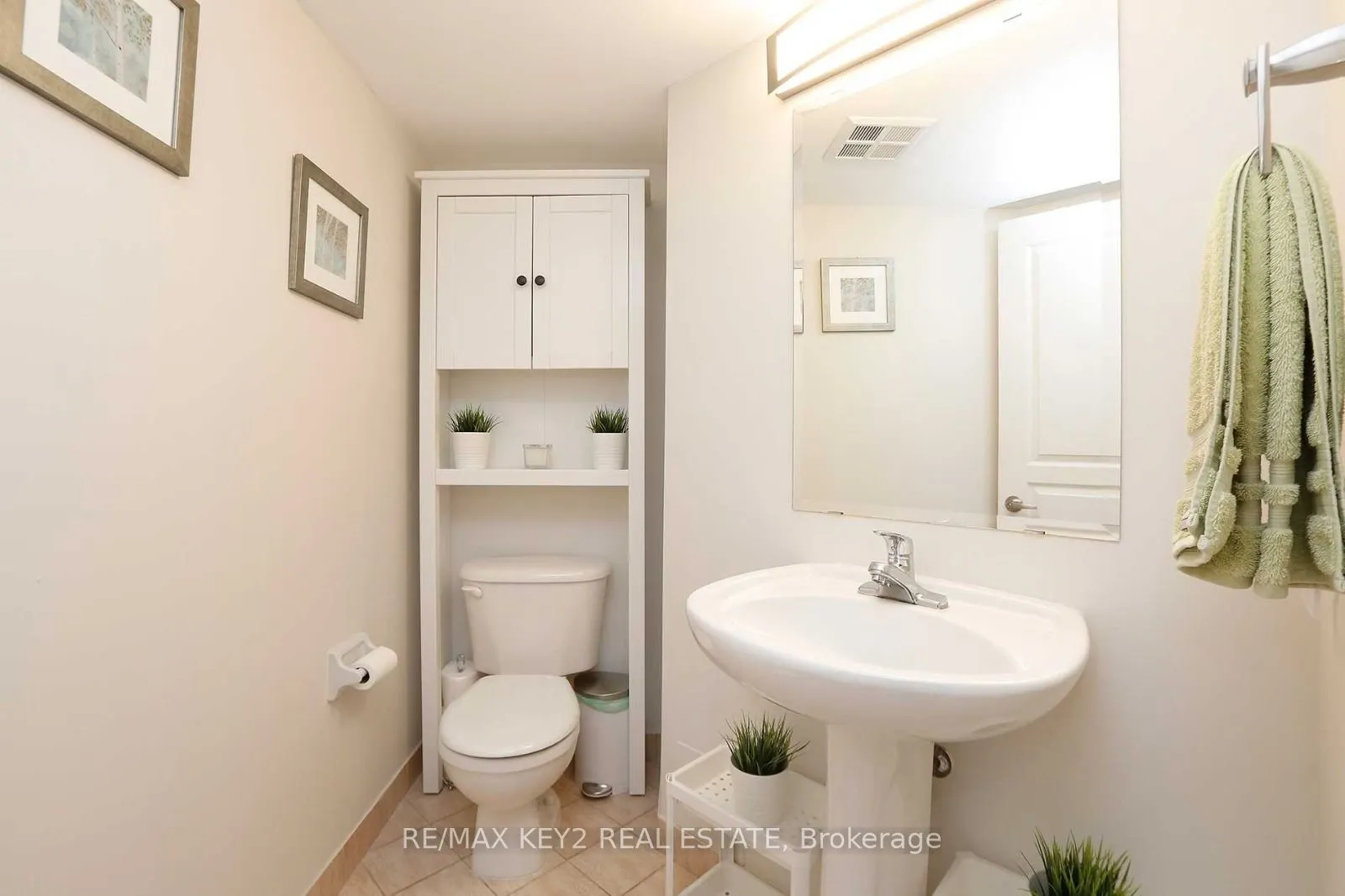 15 Northtown Way, #1329