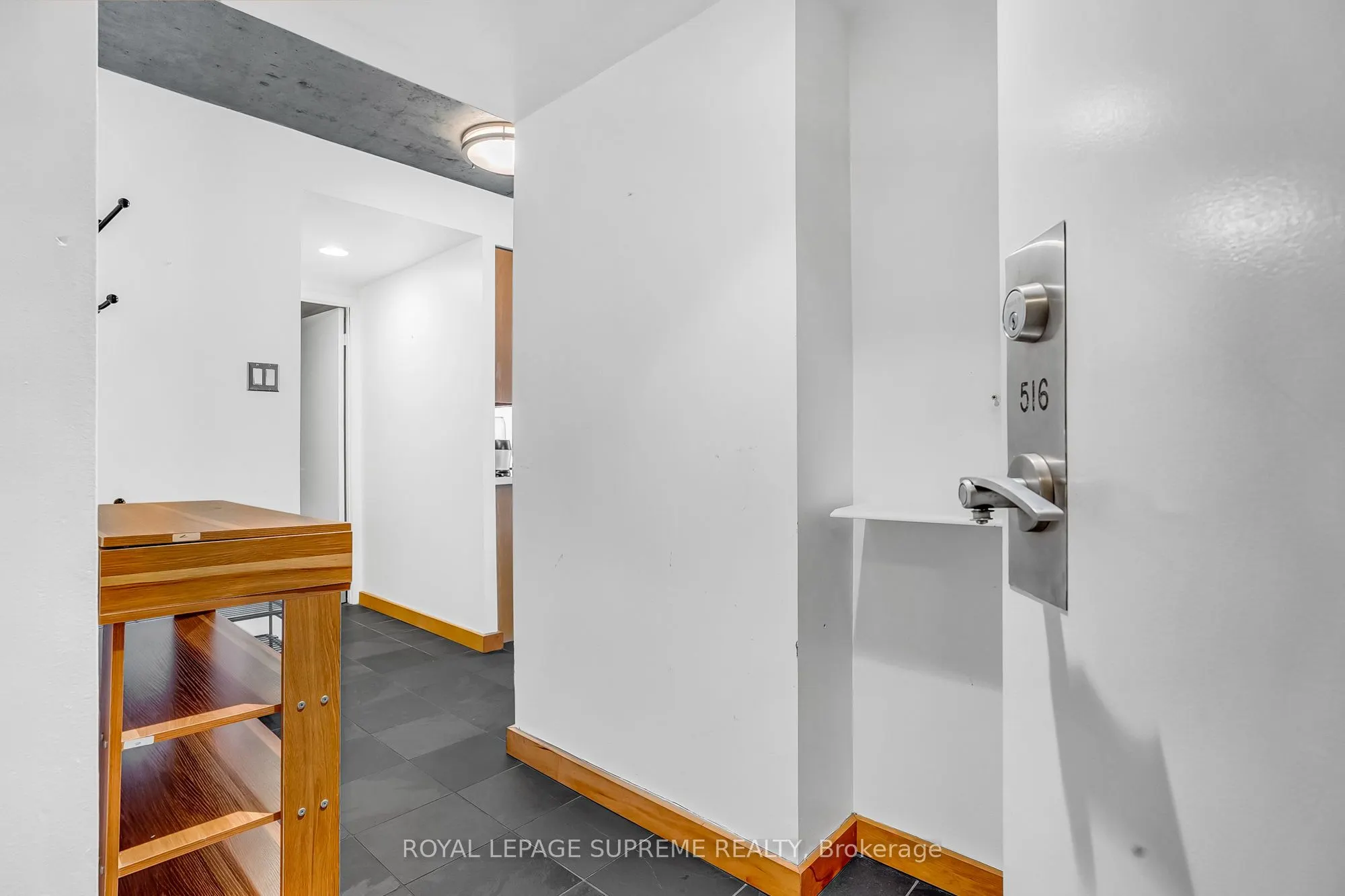 954 King Street W, #516