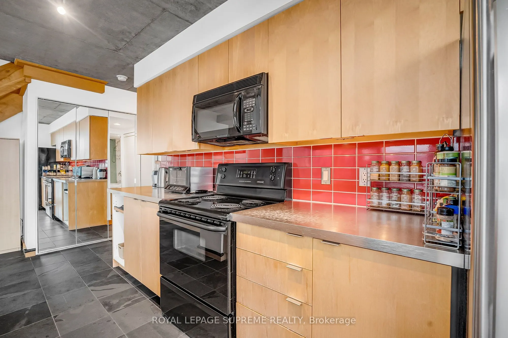 954 King Street W, #516