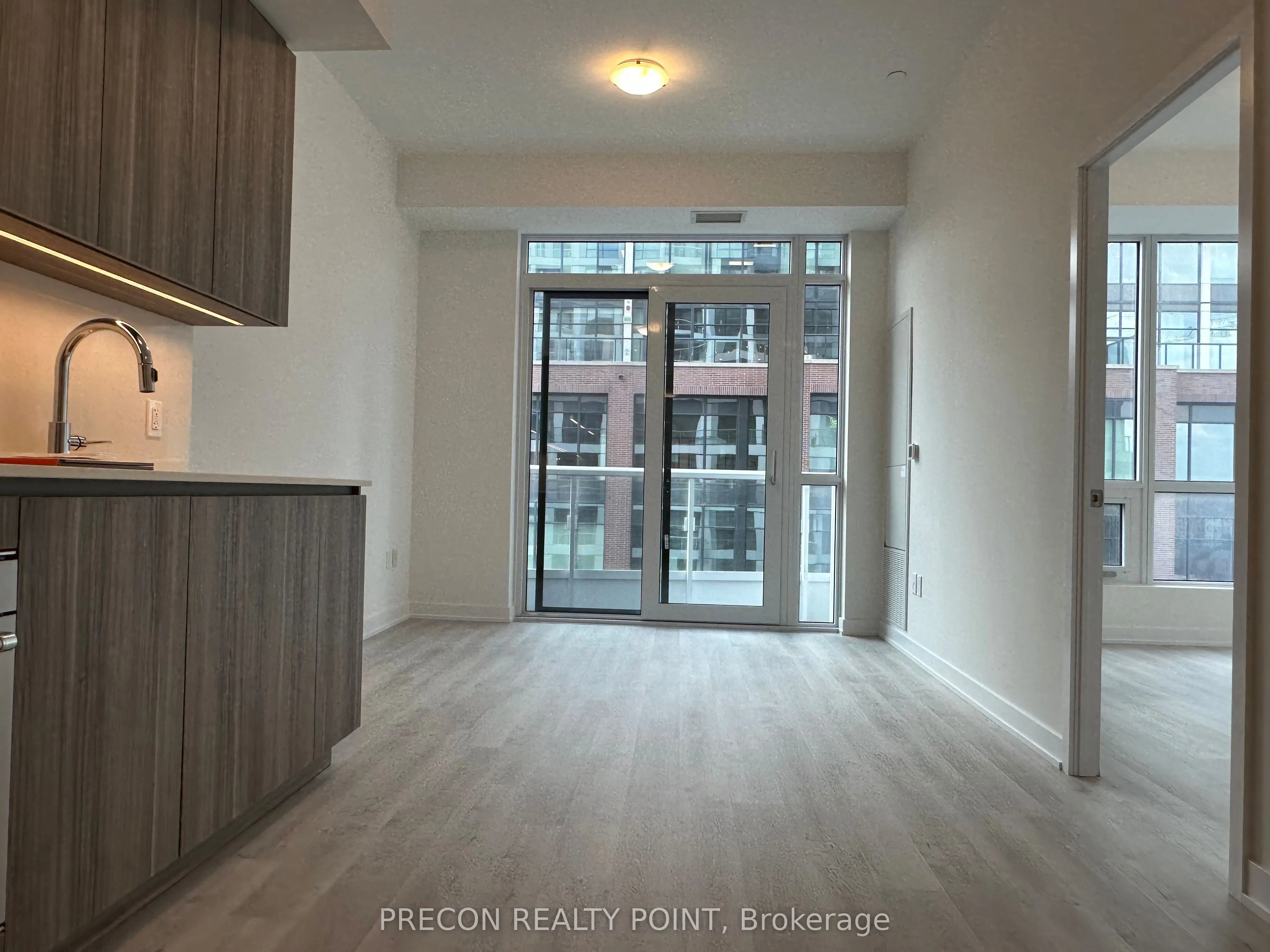 15 Richardson Street E, #1124