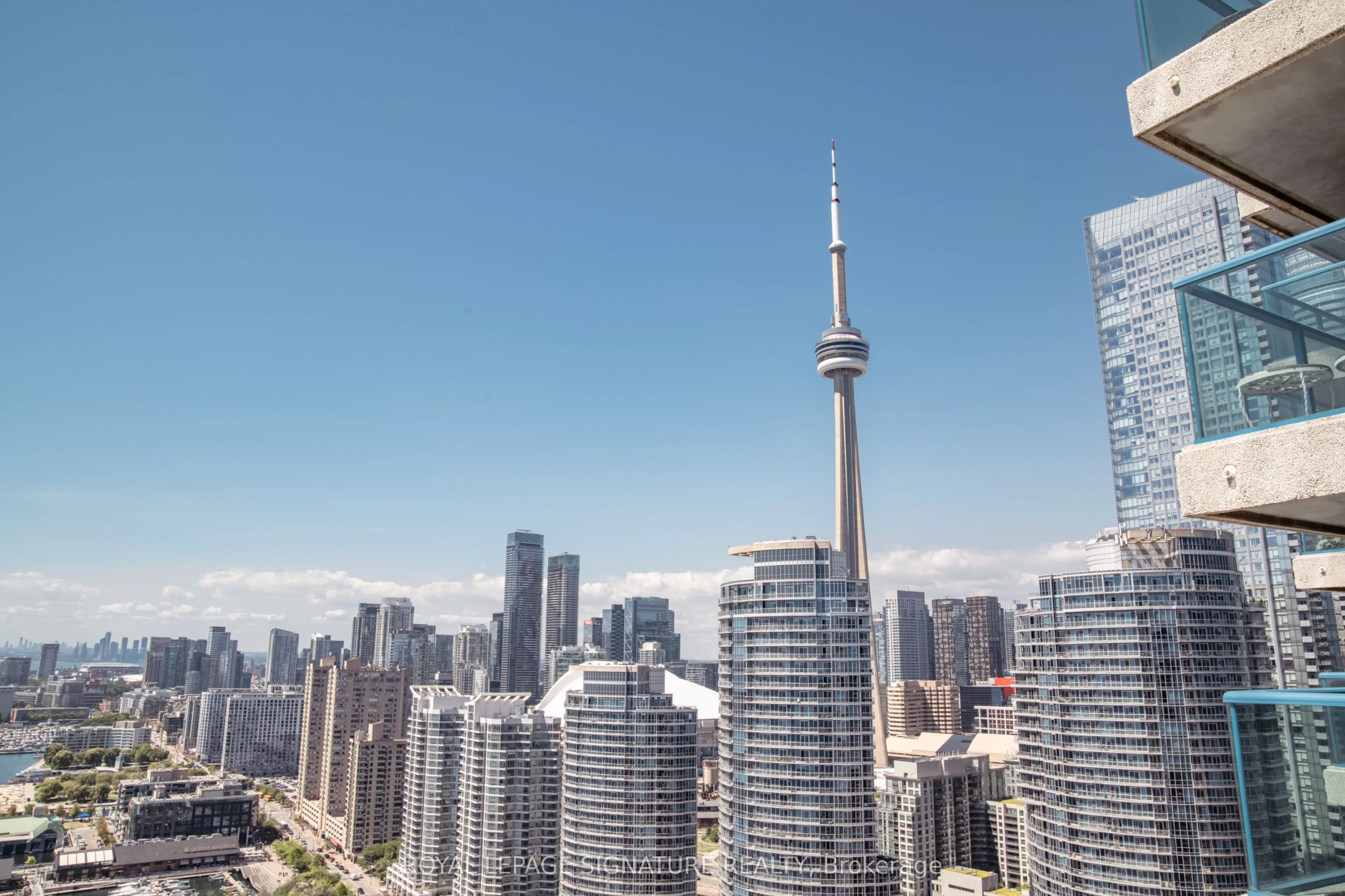 99 Harbour Square, #3610