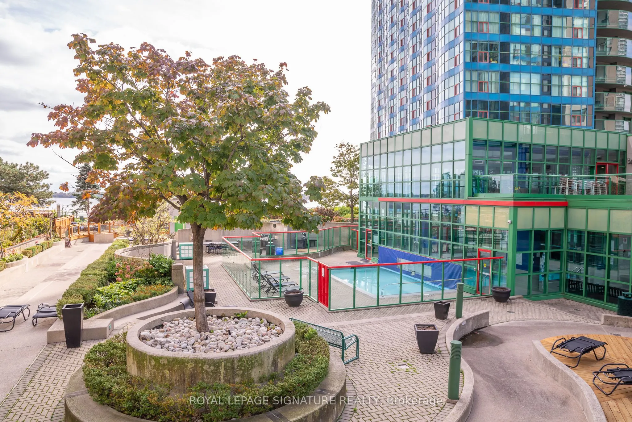 99 Harbour Square, #3610