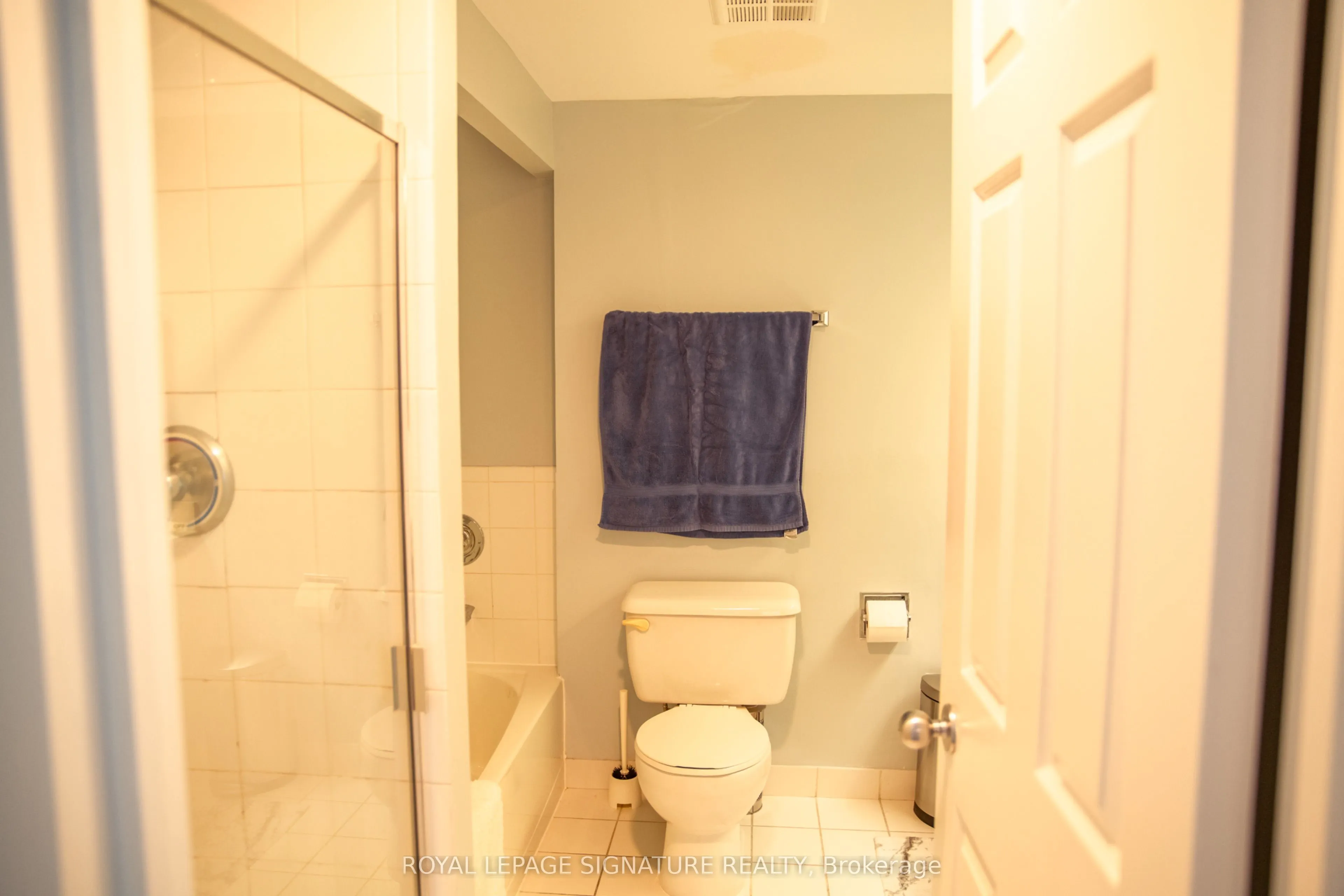 99 Harbour Square, #3610