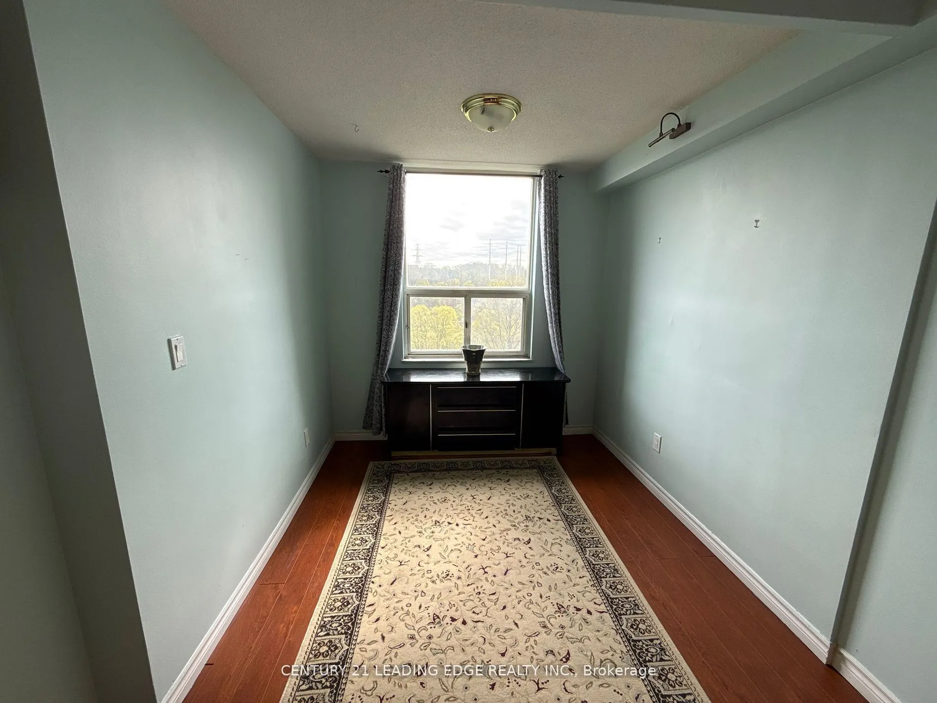 20 Edgecliff Golfway, #815