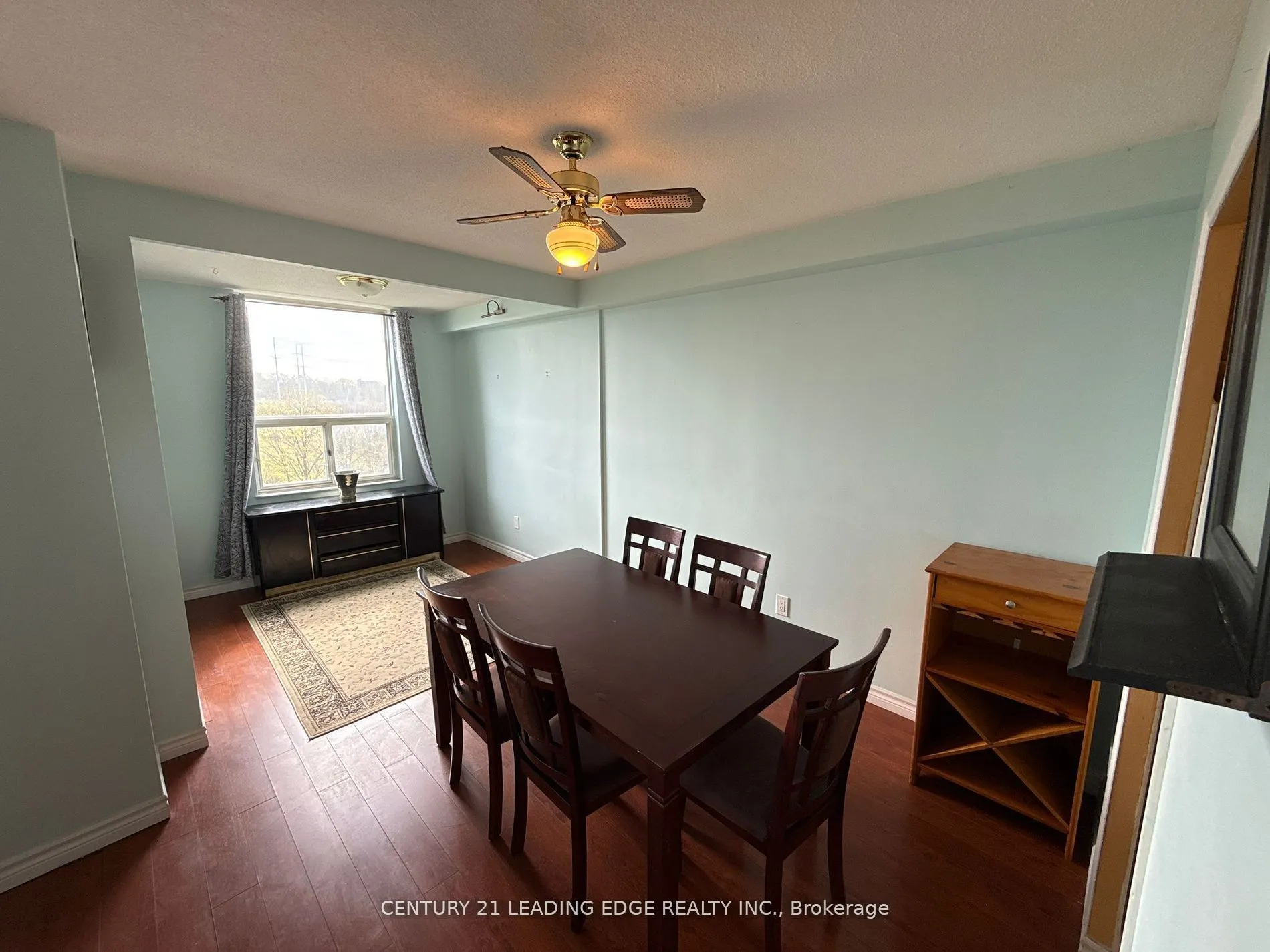 20 Edgecliff Golfway, #815
