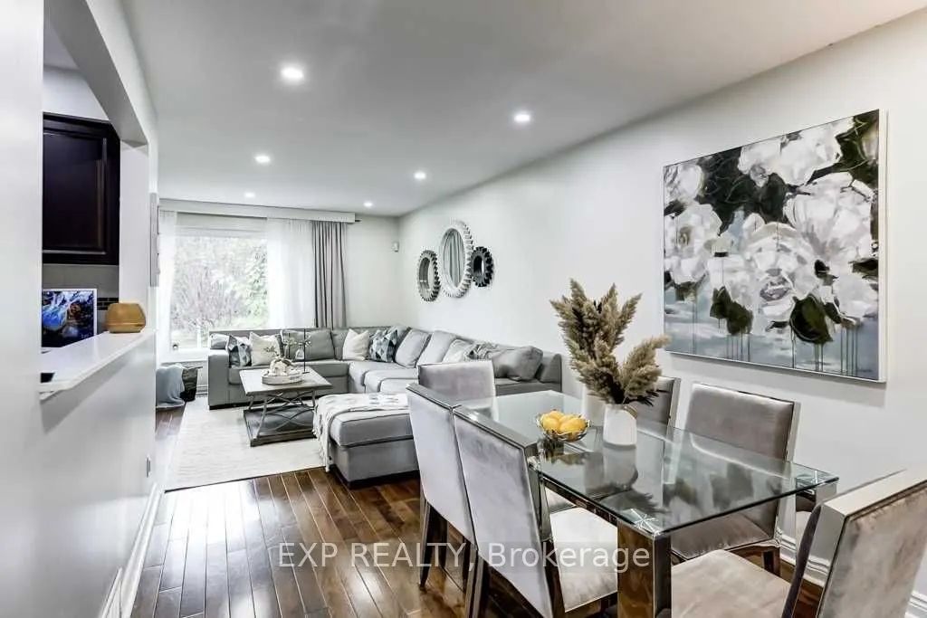 72 Billington Crescent, #Upper
