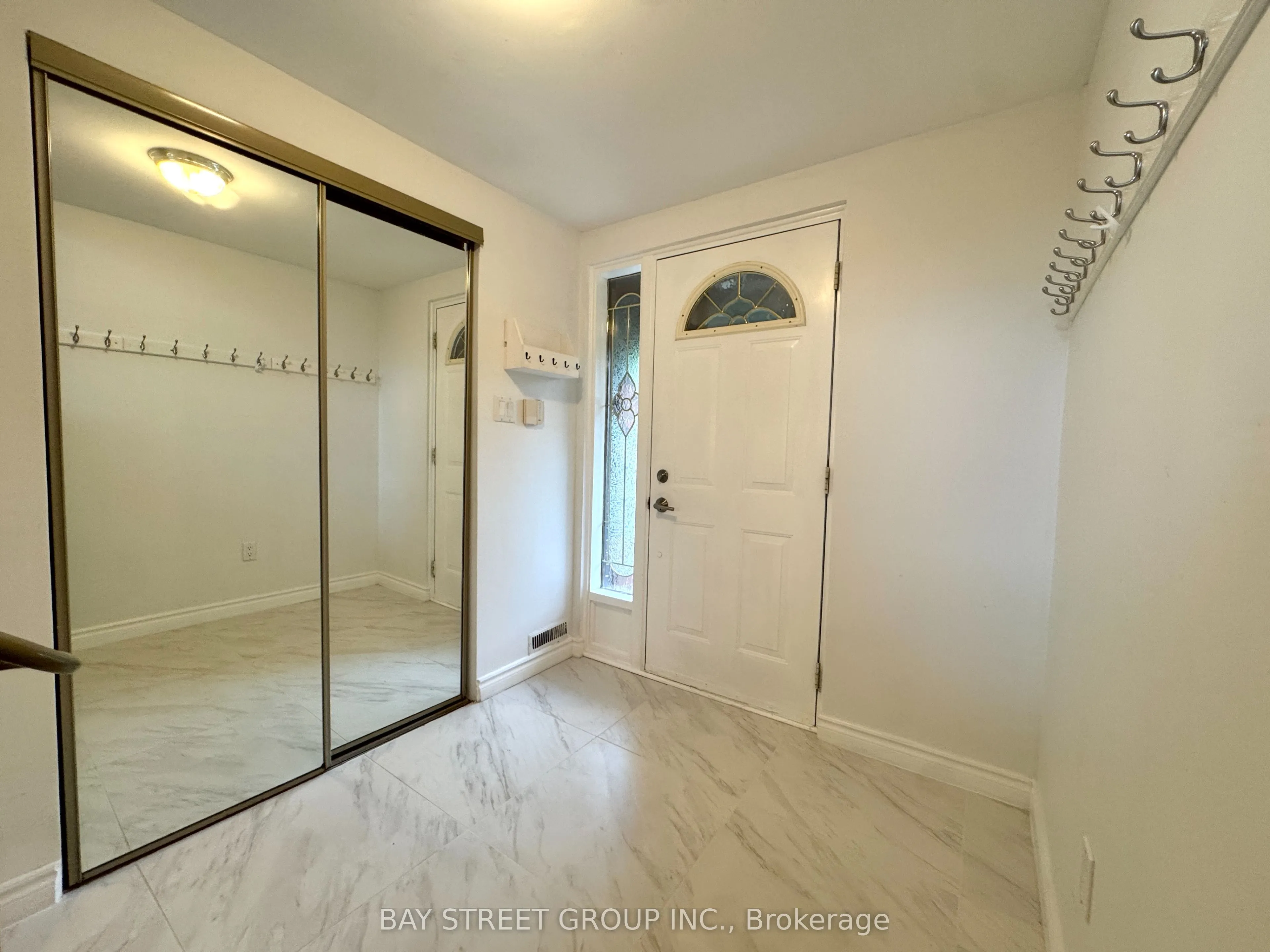 85 Laurie Shepway Way, #27