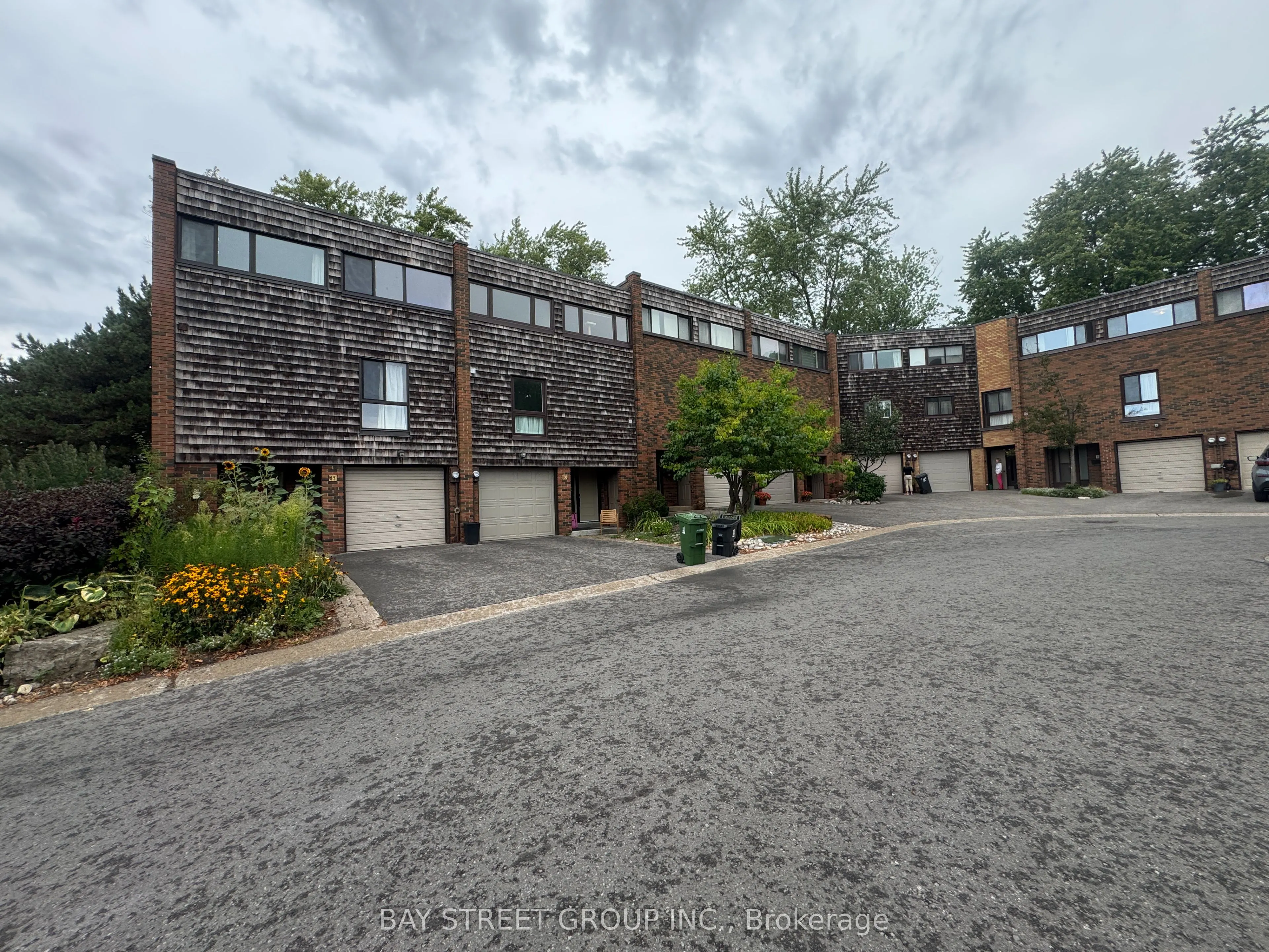 85 Laurie Shepway Way, #27
