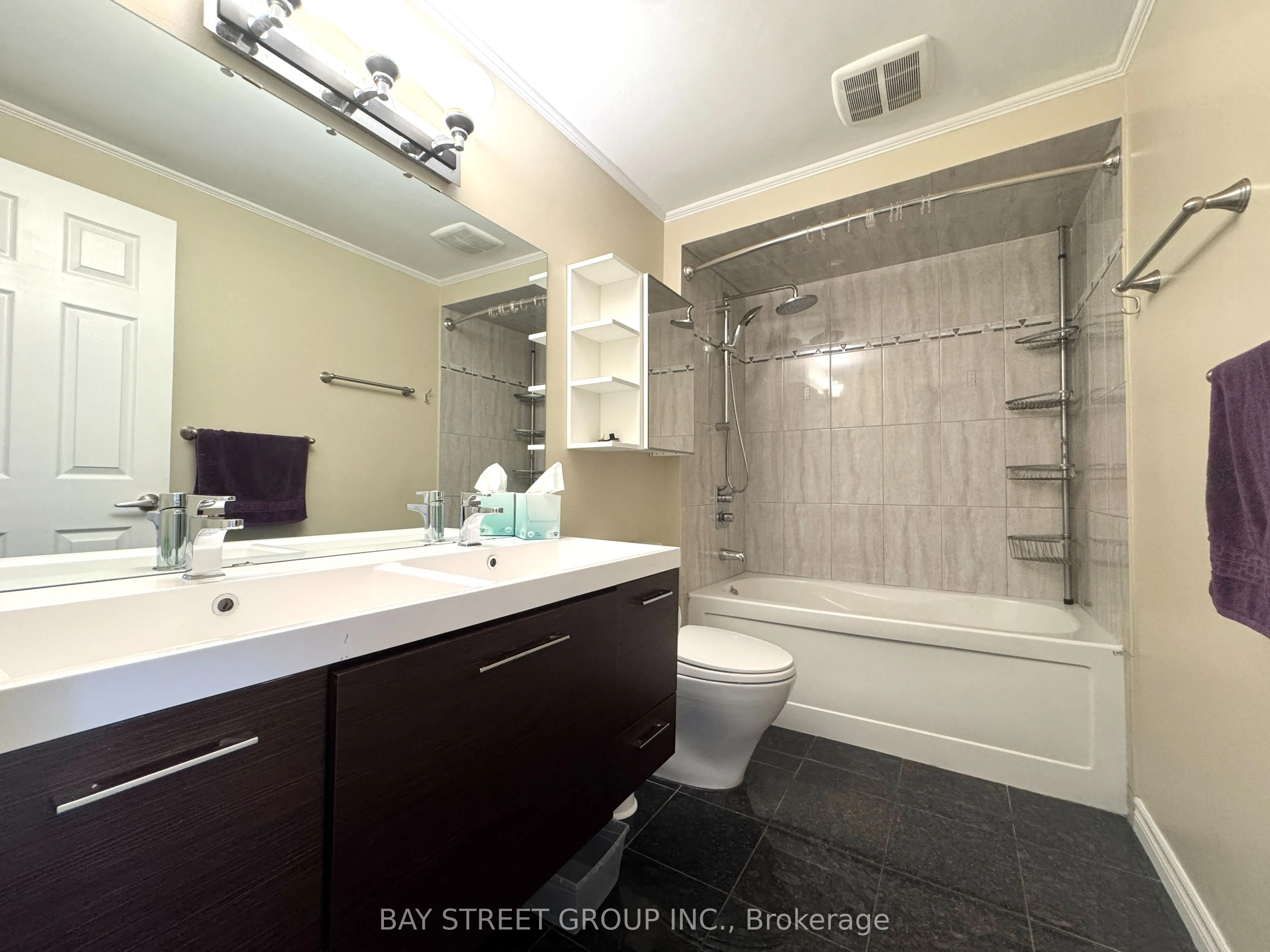 85 Laurie Shepway Way, #27