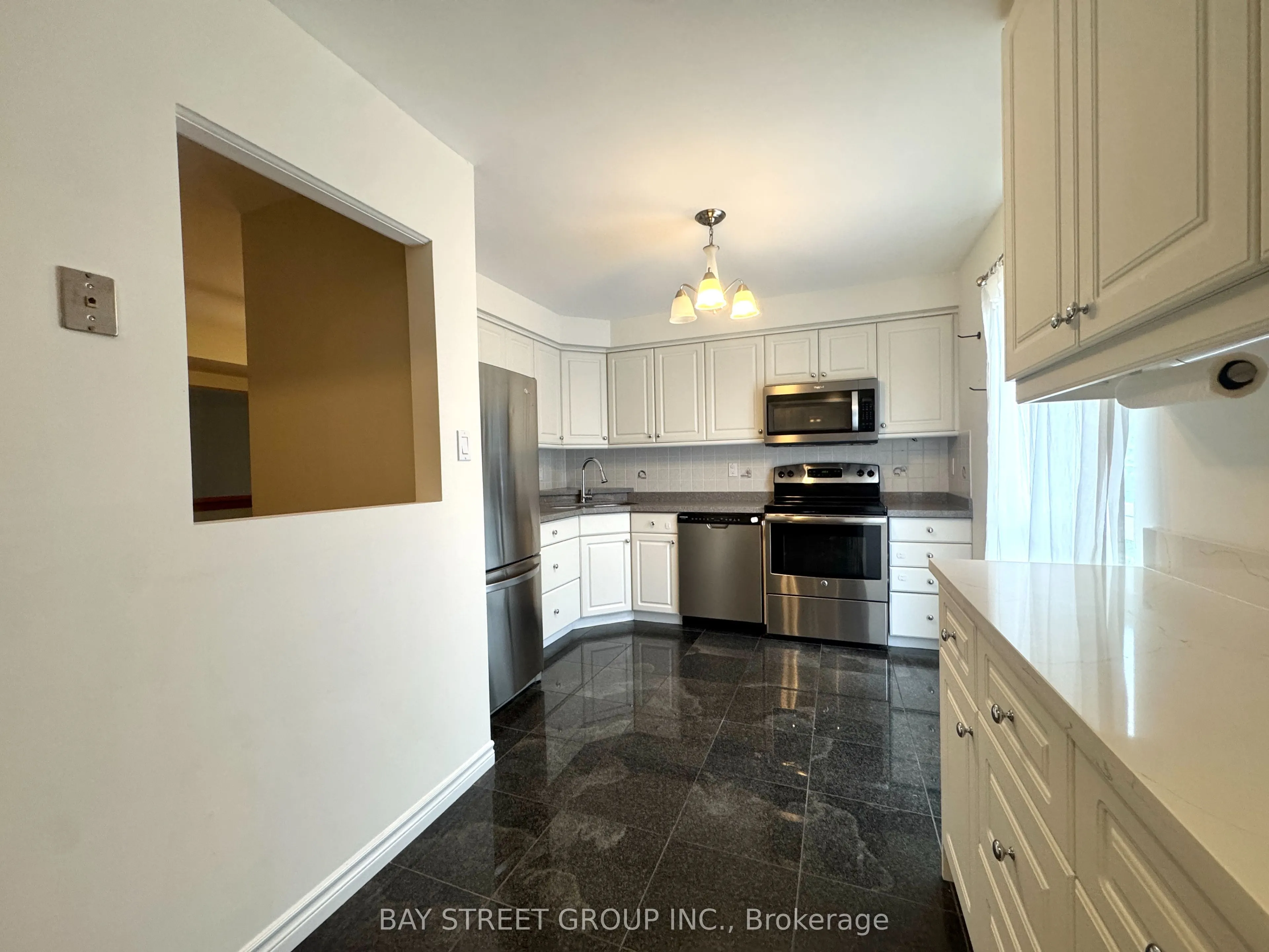 85 Laurie Shepway Way, #27