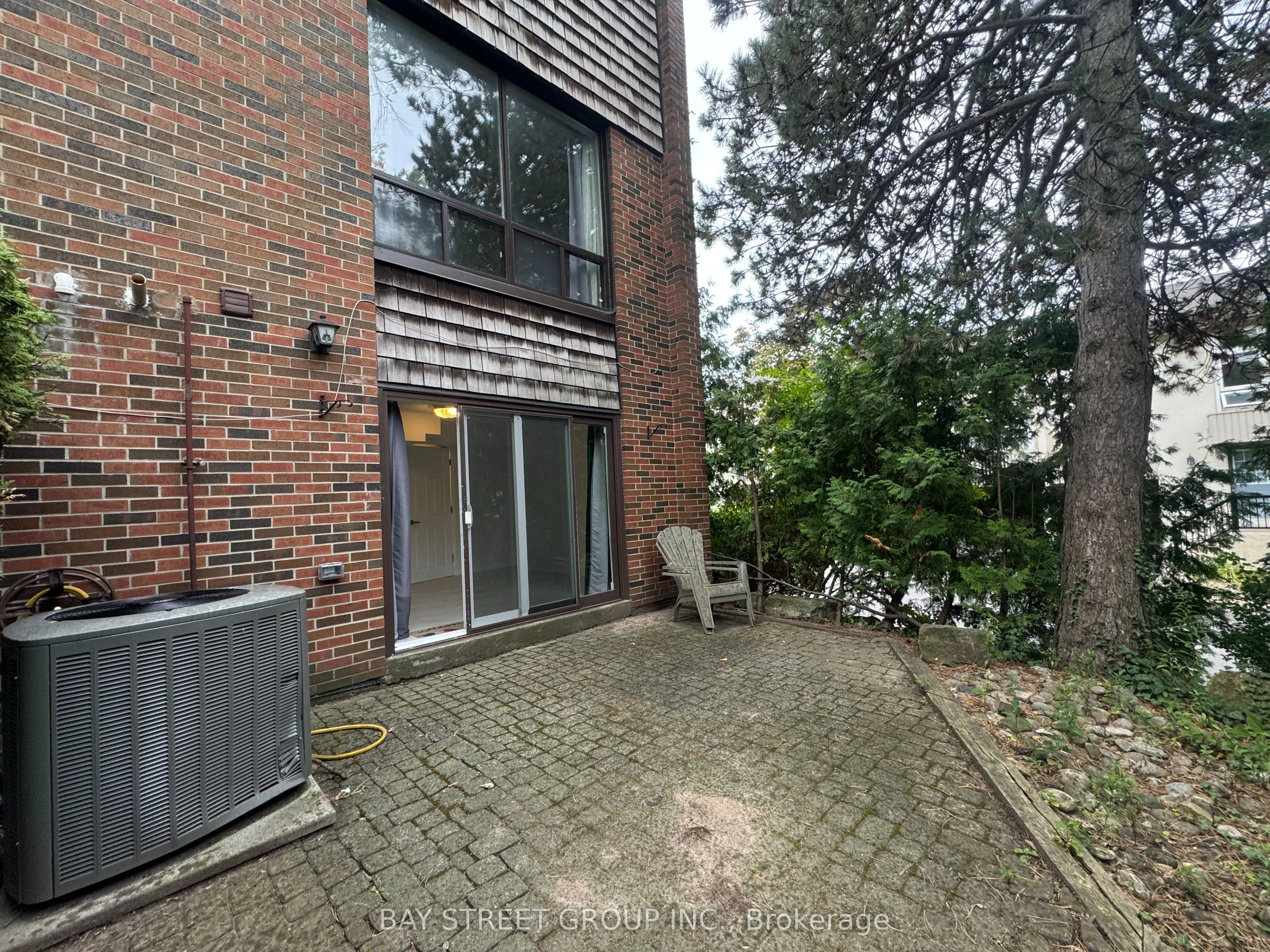 85 Laurie Shepway Way, #27