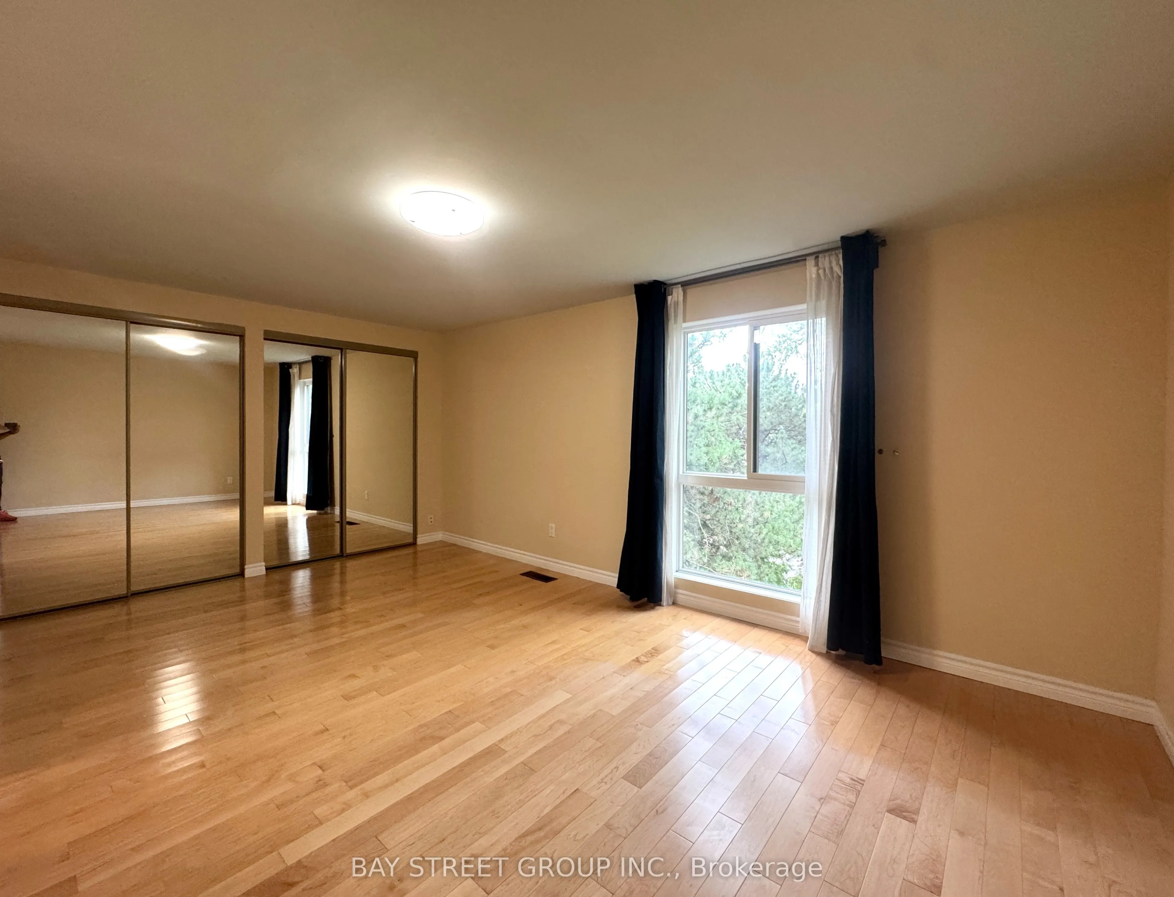 85 Laurie Shepway Way, #27