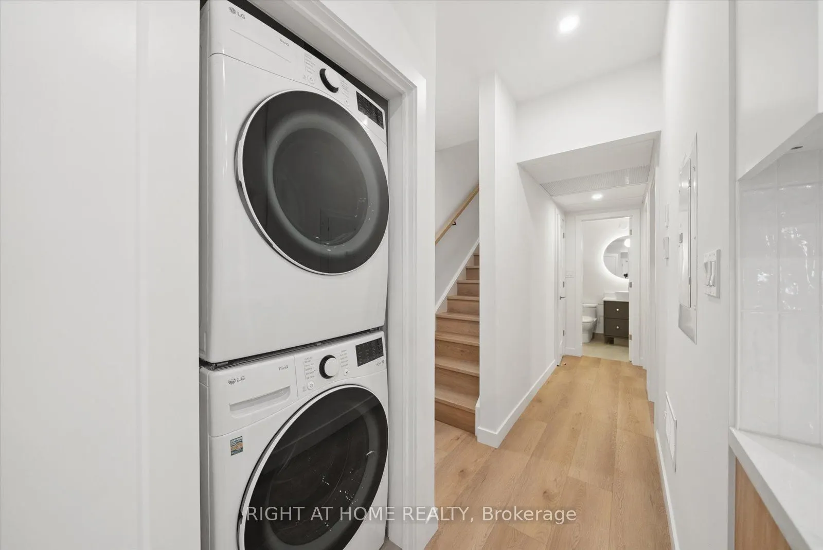125 Kendal Ave Avenue, #2