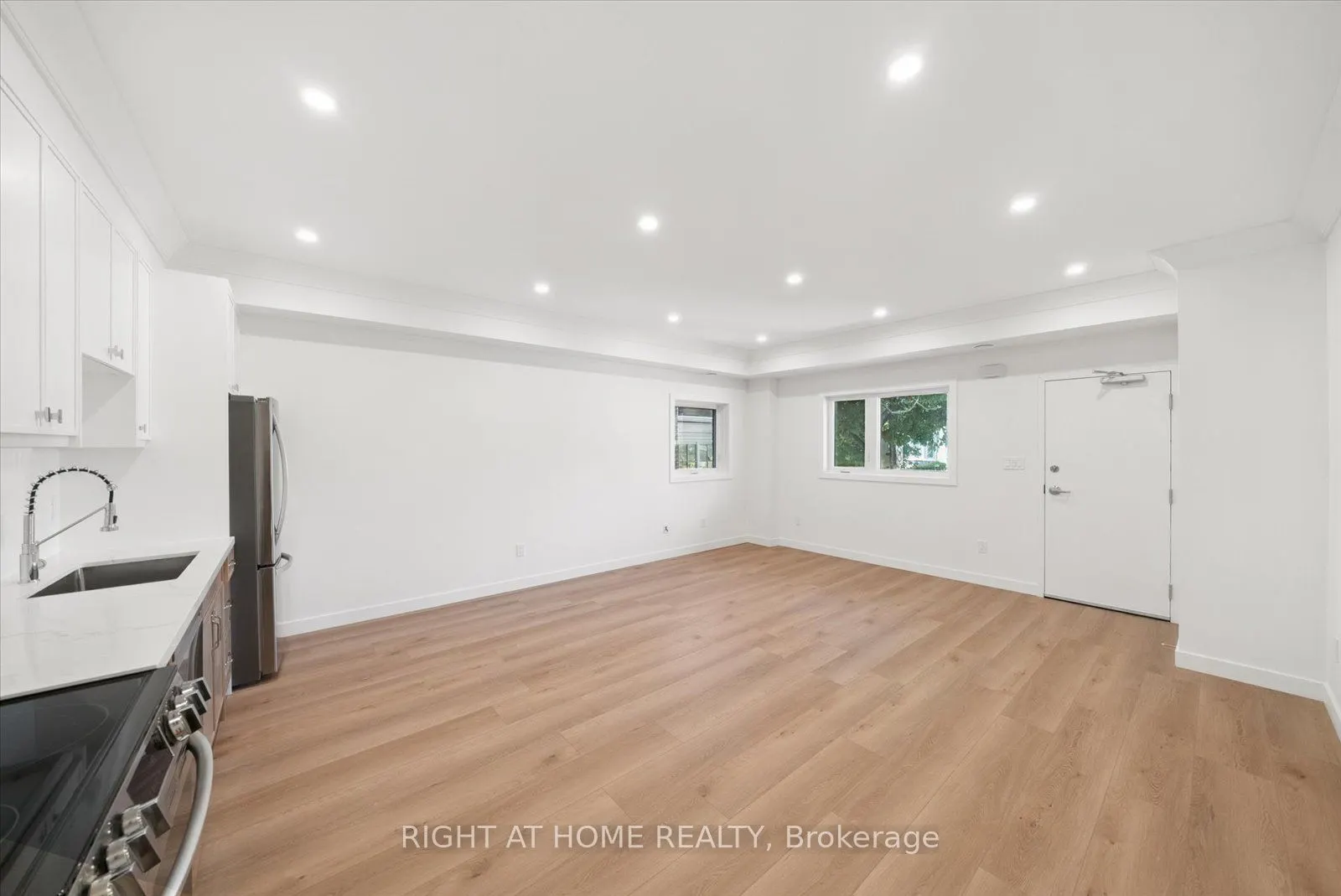 125 Kendal Ave Avenue, #2