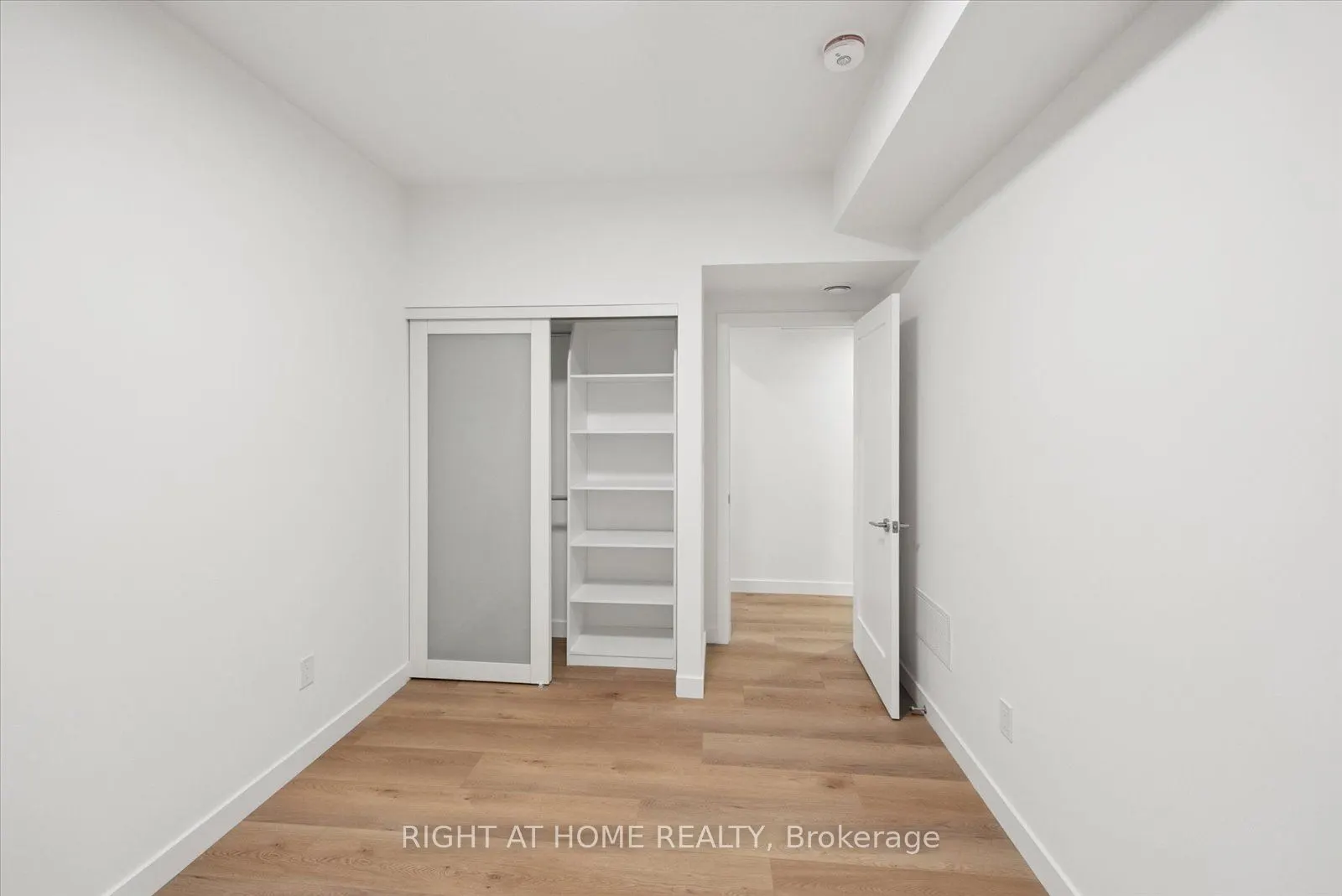 125 Kendal Ave Avenue, #2