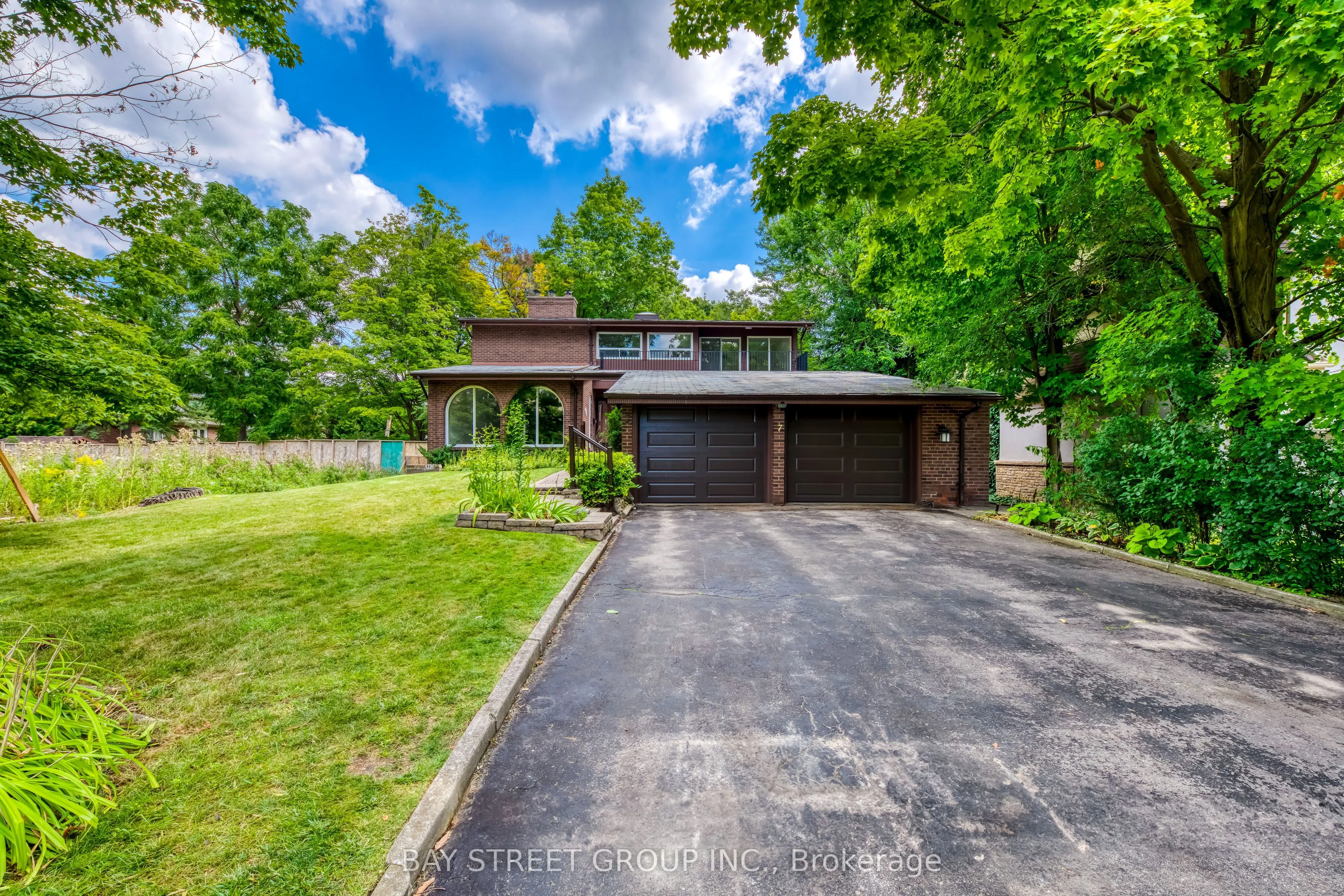 7 Mylesview Place