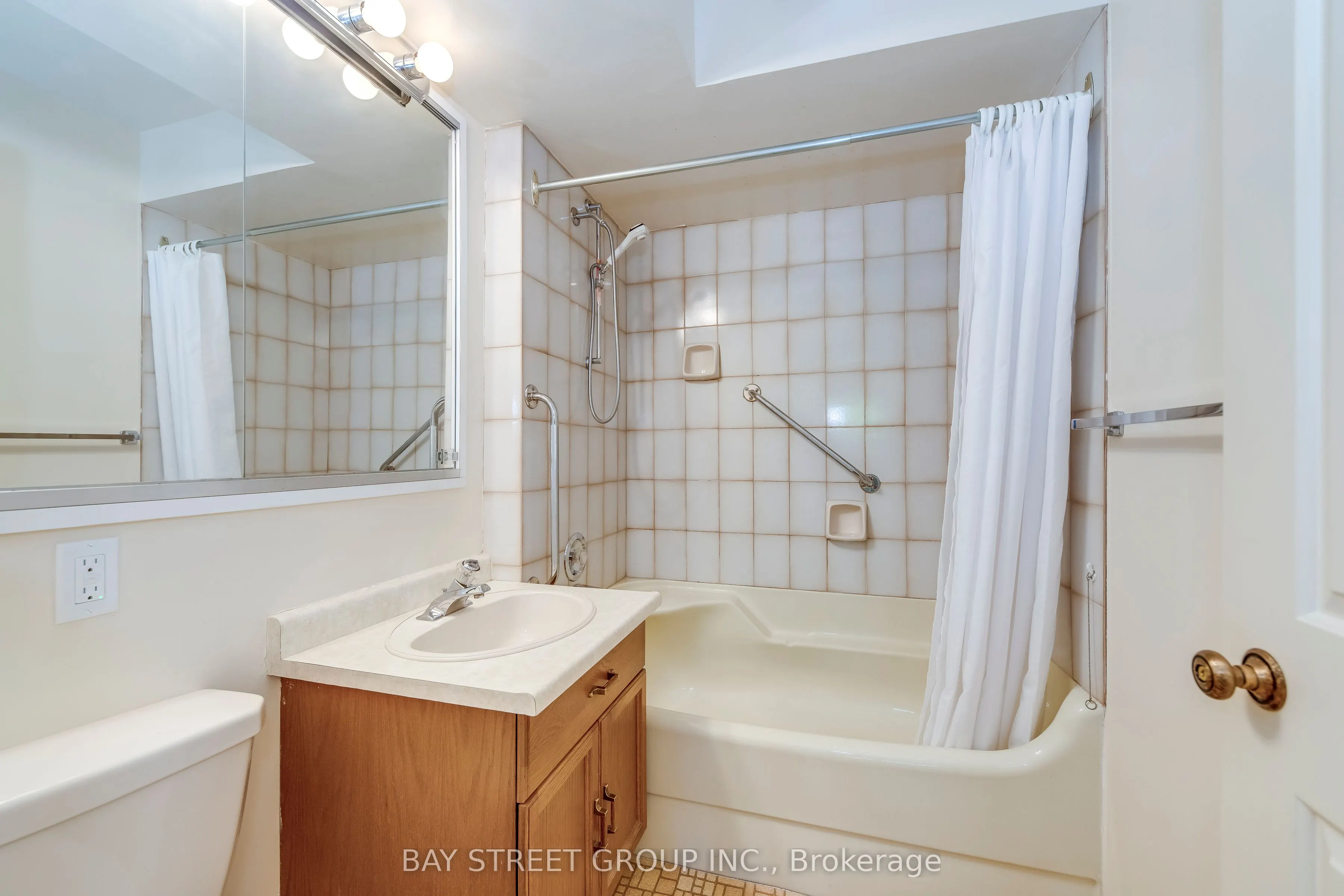 7 Mylesview Place