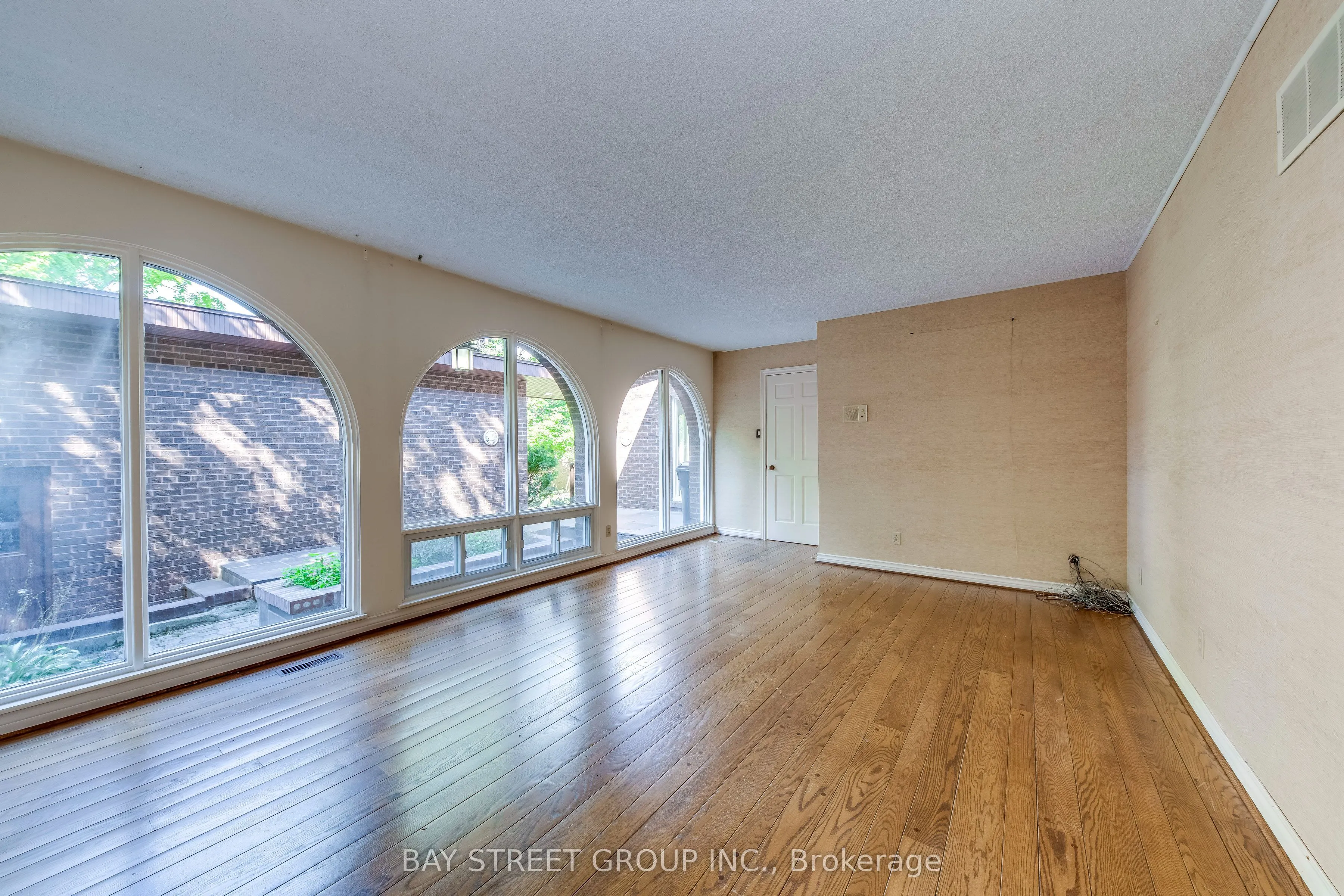 7 Mylesview Place