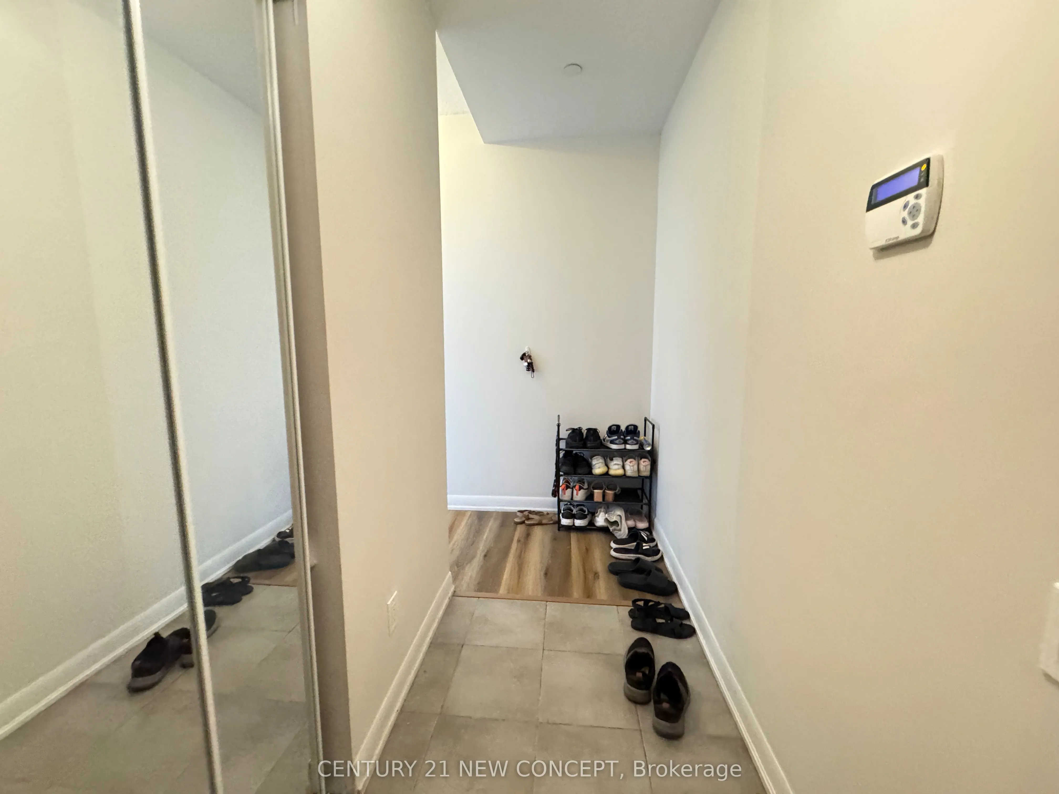 5168 Yonge Street, #2709